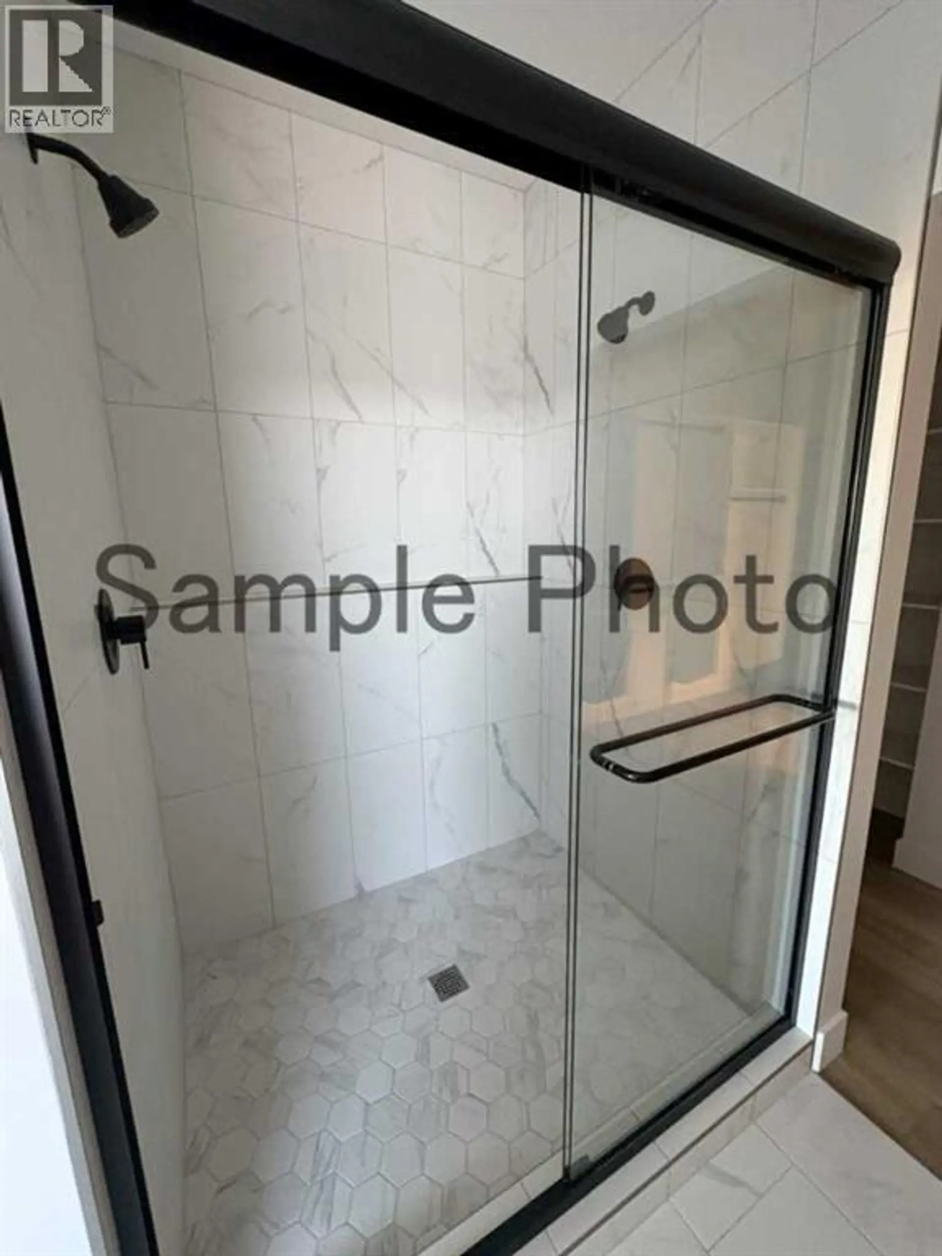 10656 147 Avenue - Image 16
