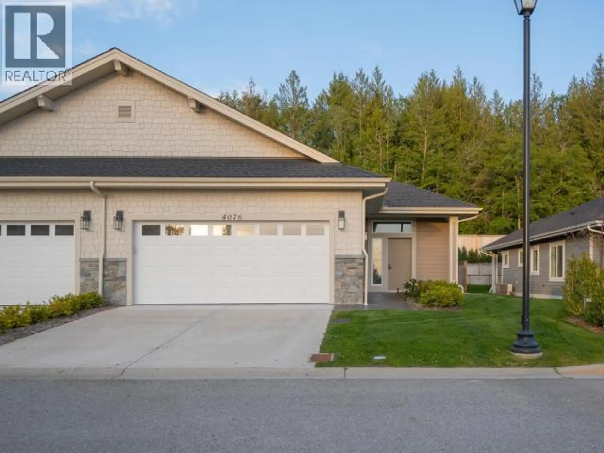 Property at 4076 SATURNA AVE, Powell River, BC