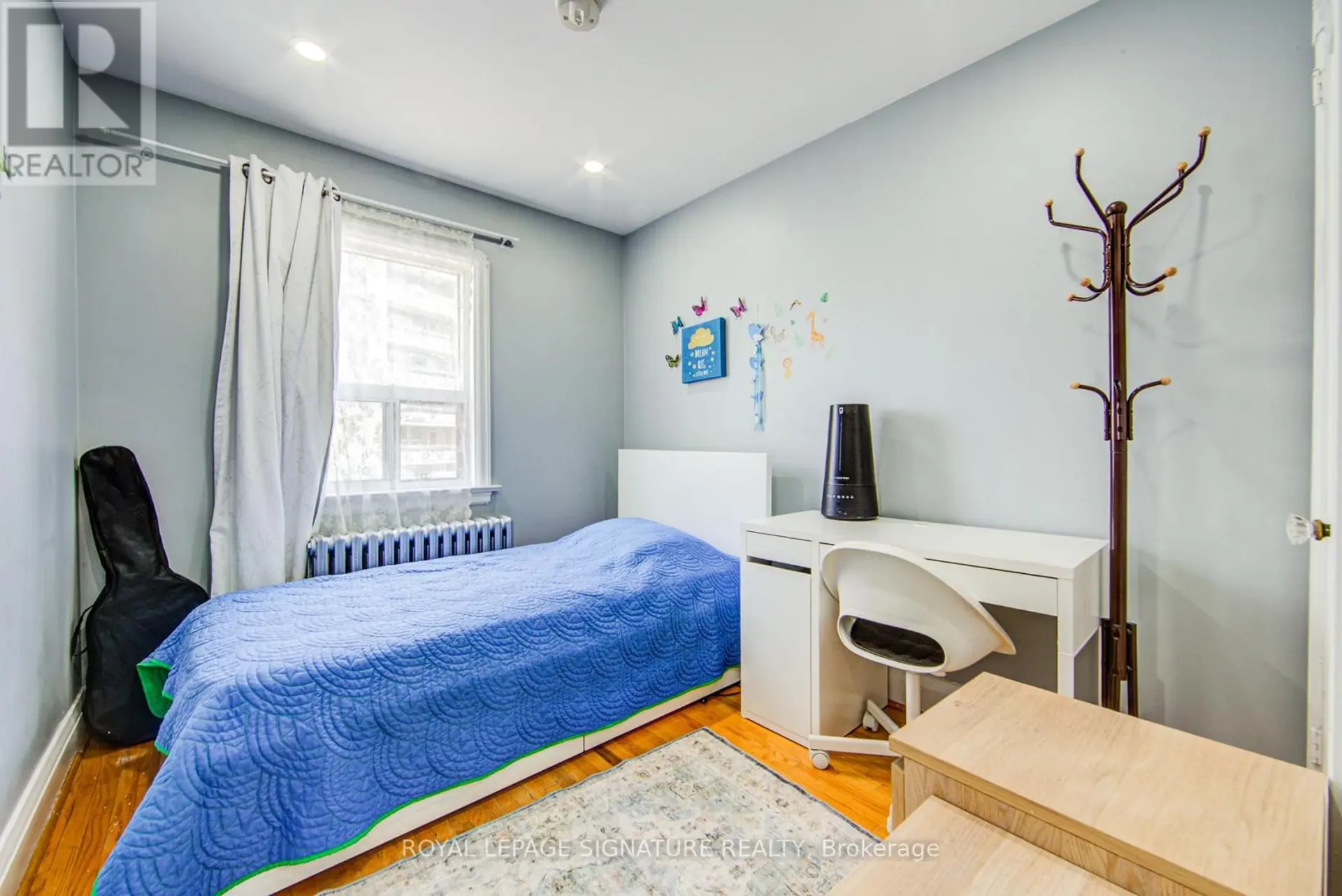 6 COSBURN AVENUE - Image 17
