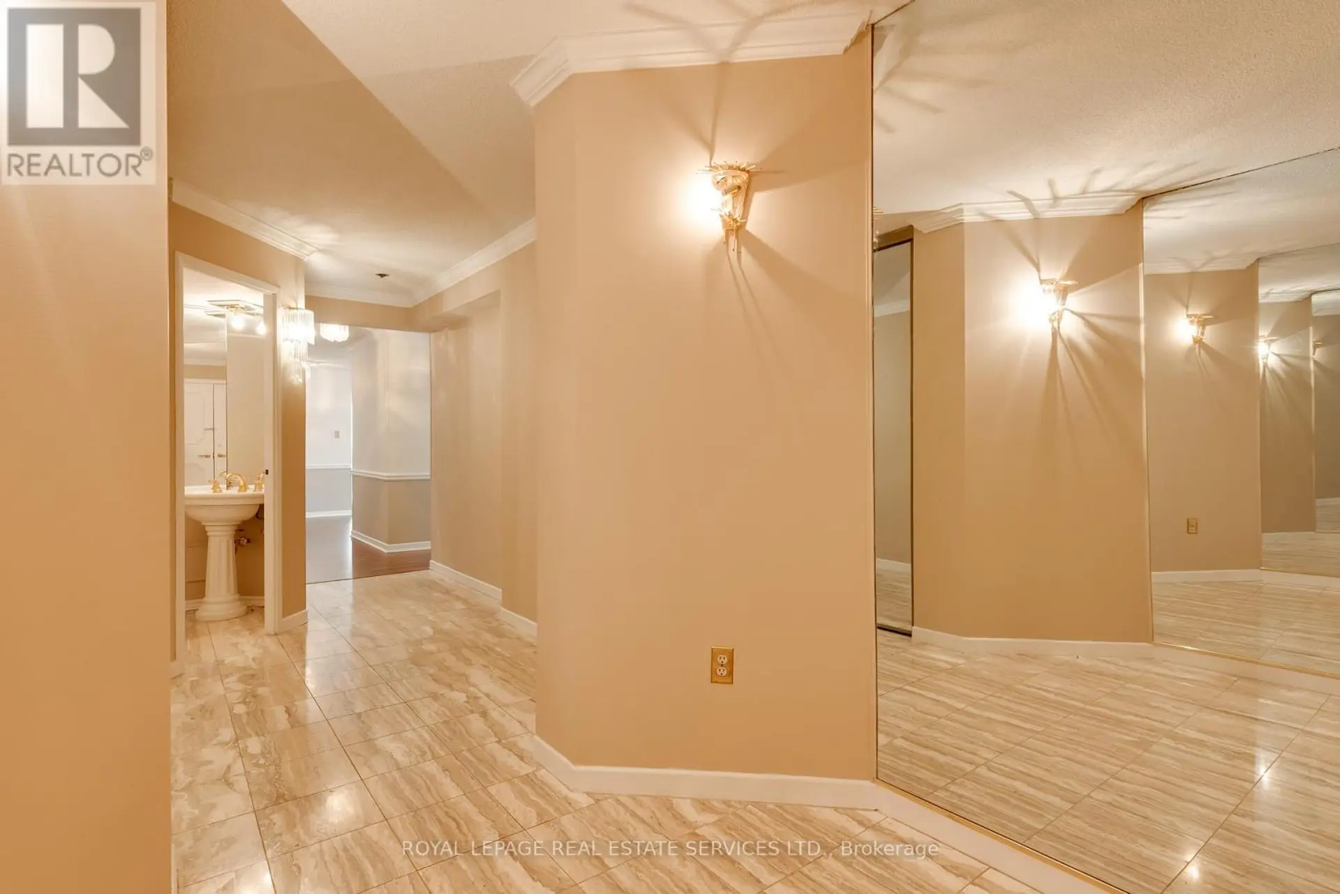 #4503 2045 LAKE SHORE BOULEVARD W - Image 5