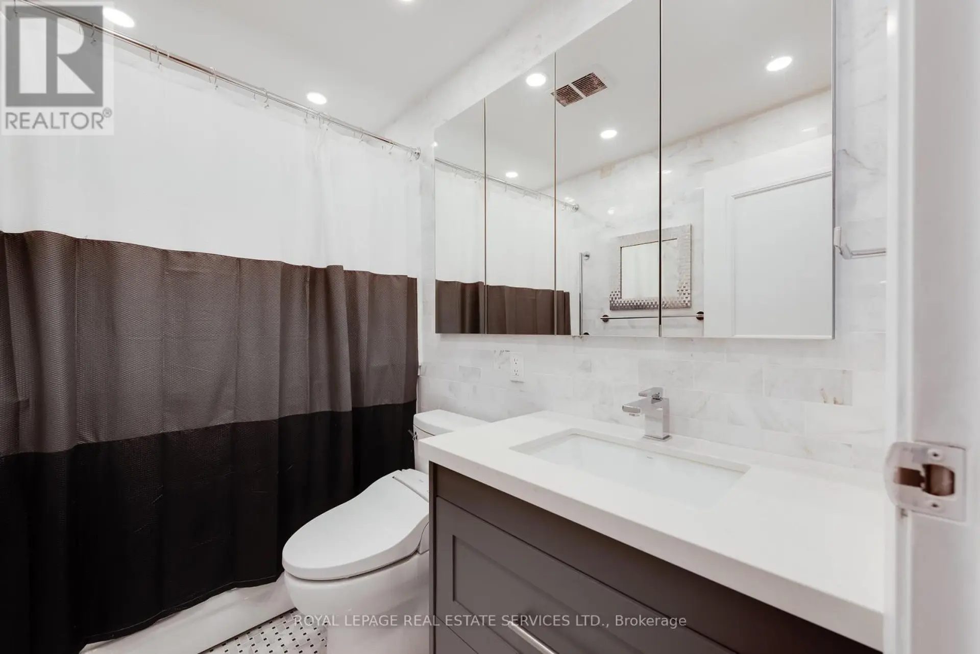 #4503 2045 LAKE SHORE BOULEVARD W - Image 9