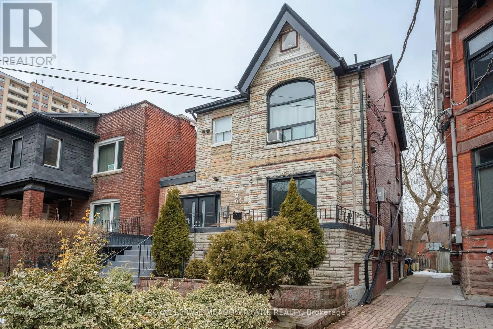70 MELBOURNE AVENUE - Image 1