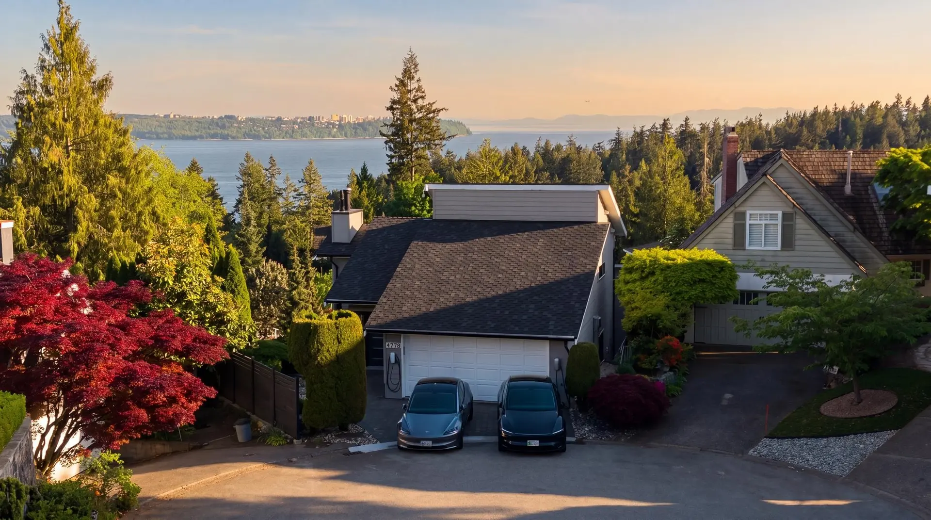Property at 4778 Meadfeild Court, West Vancouver, BC