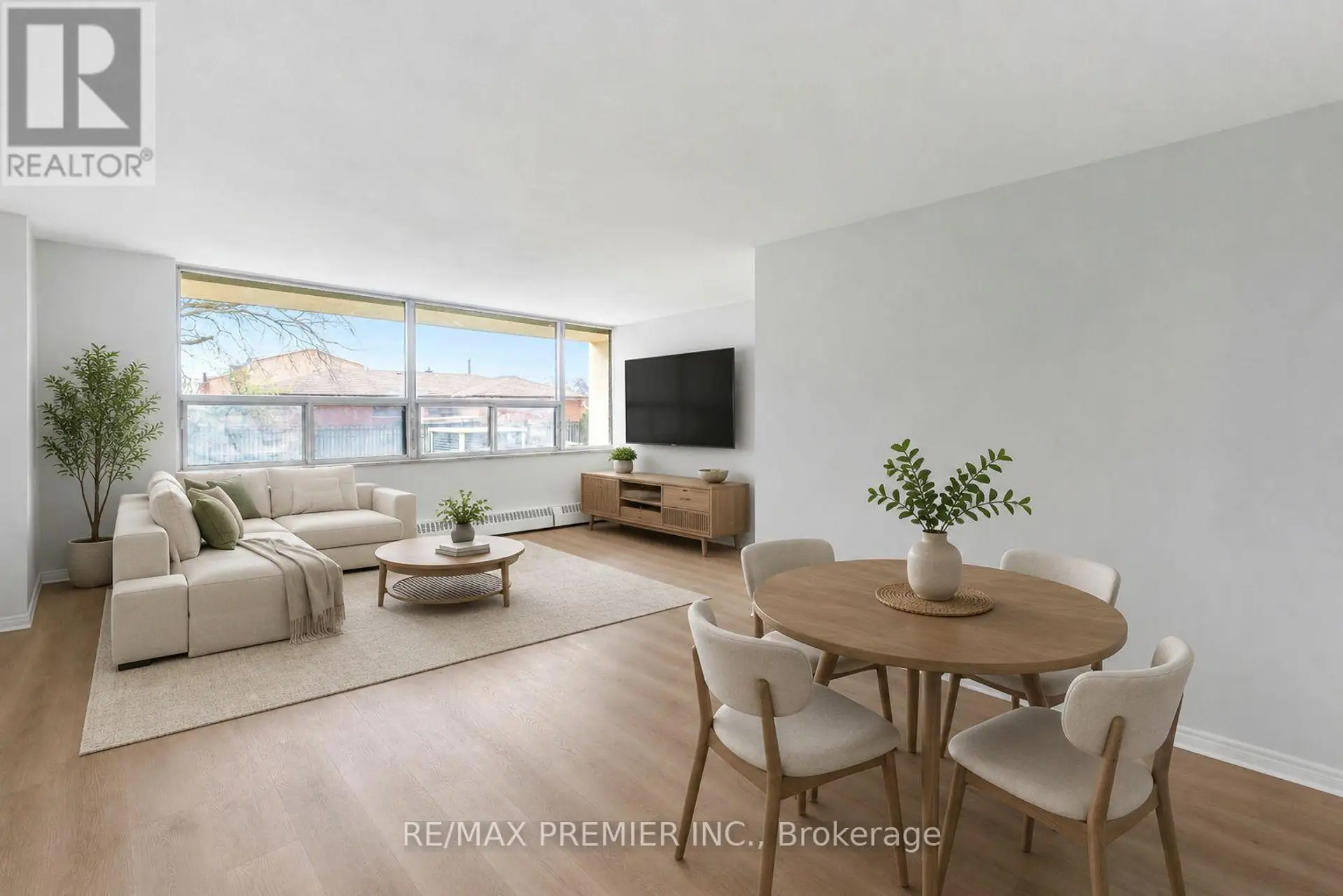 #105 5 FRITH ROAD - Image 3