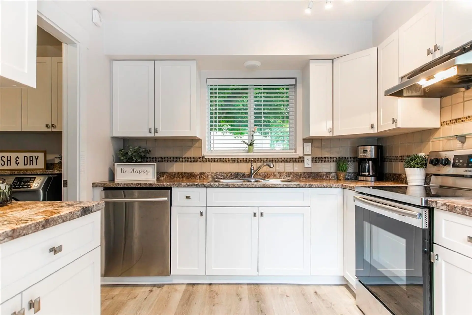 6110 Greenside Drive - Image 2