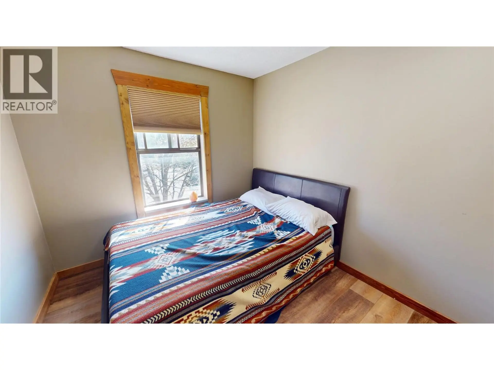 #201 93 DEERBORNE Drive - Image 14