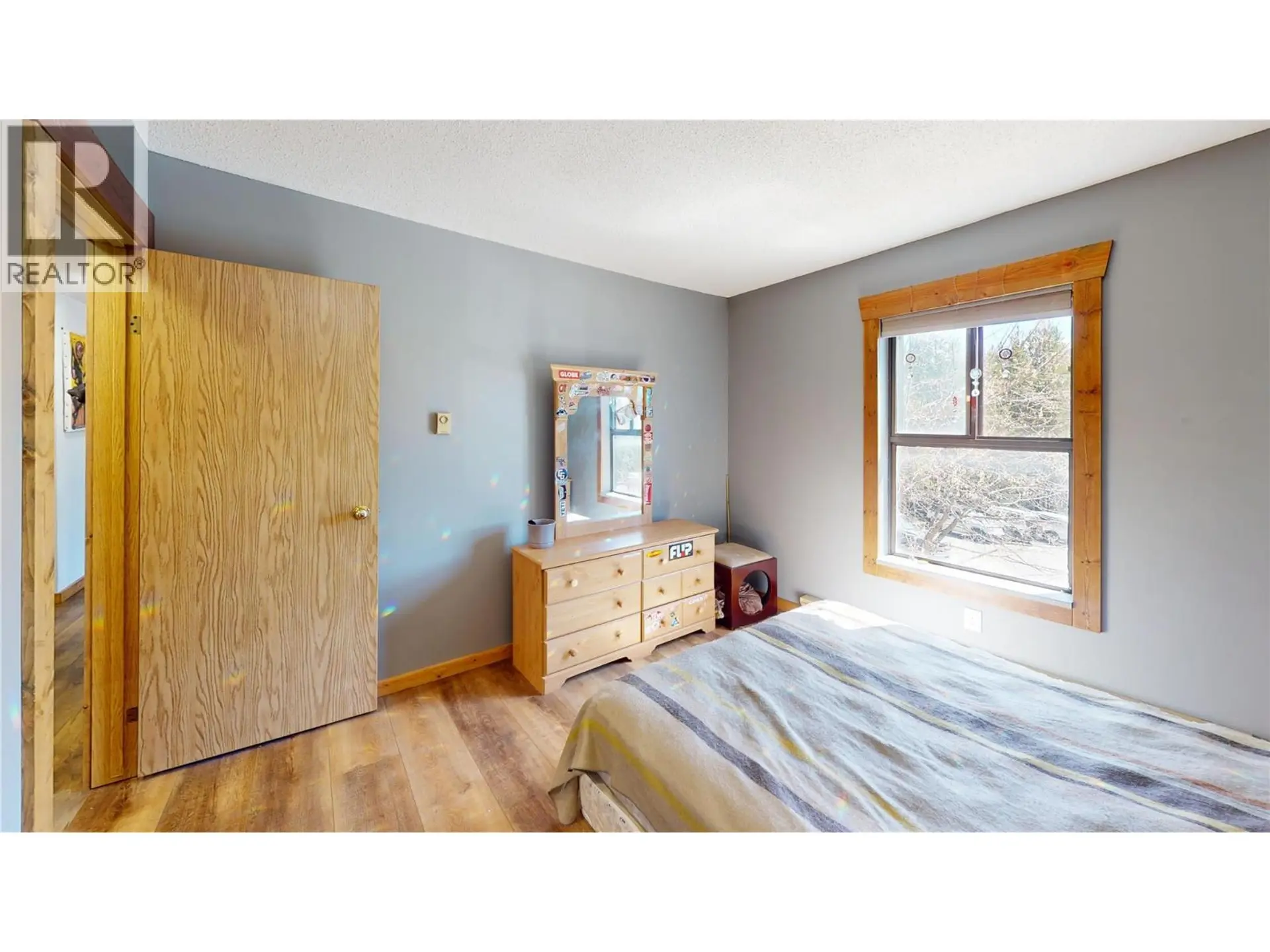 #201 93 DEERBORNE Drive - Image 13