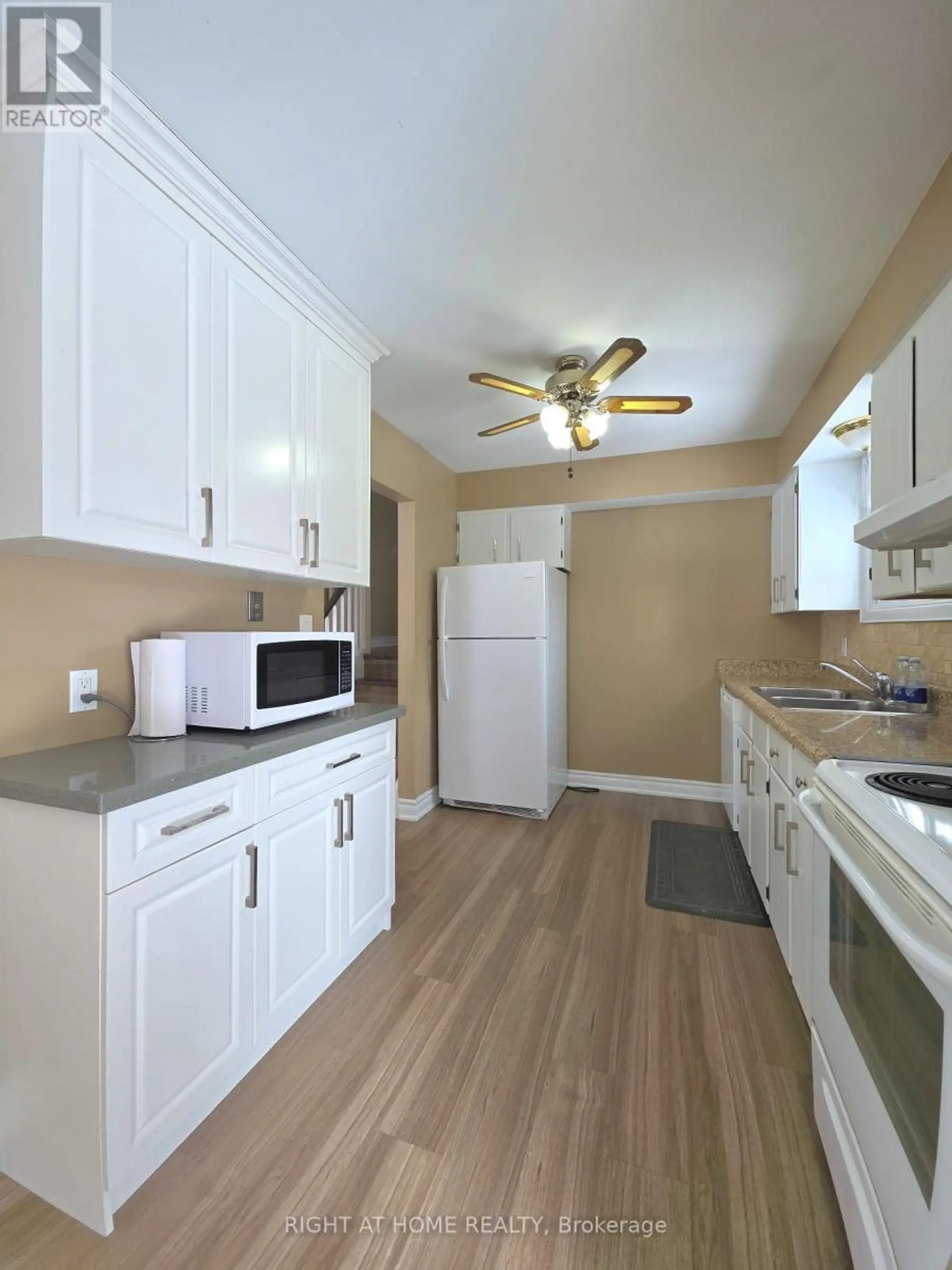438 FOREST AVENUE S - Image 7