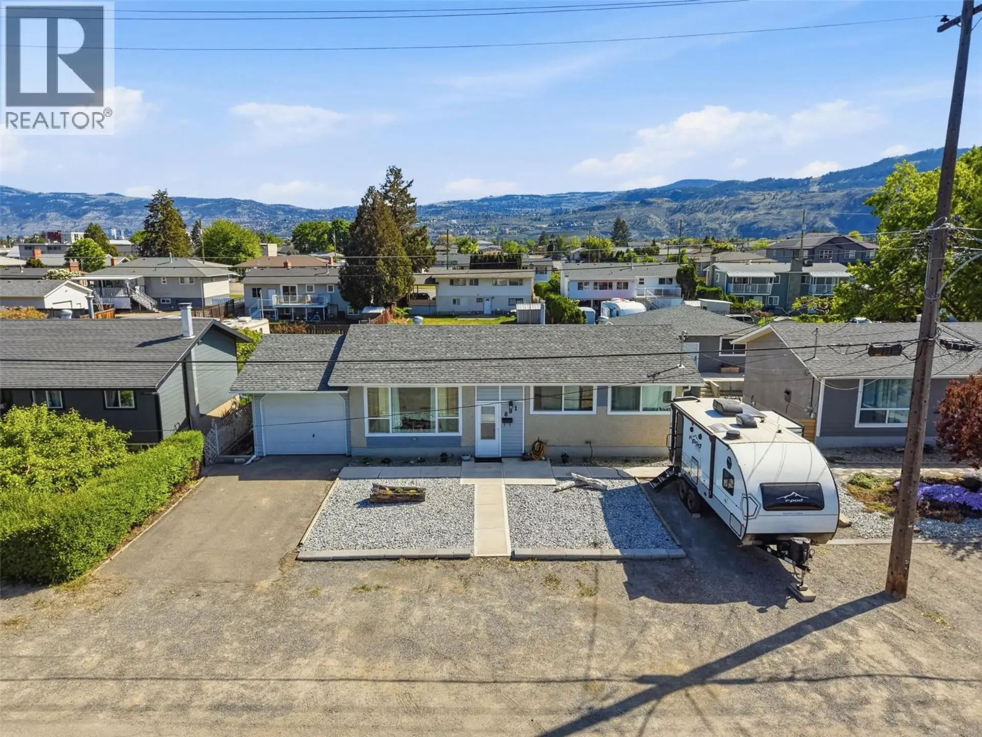 Property at 881 PEMBROKE Avenue, Kamloops, BC