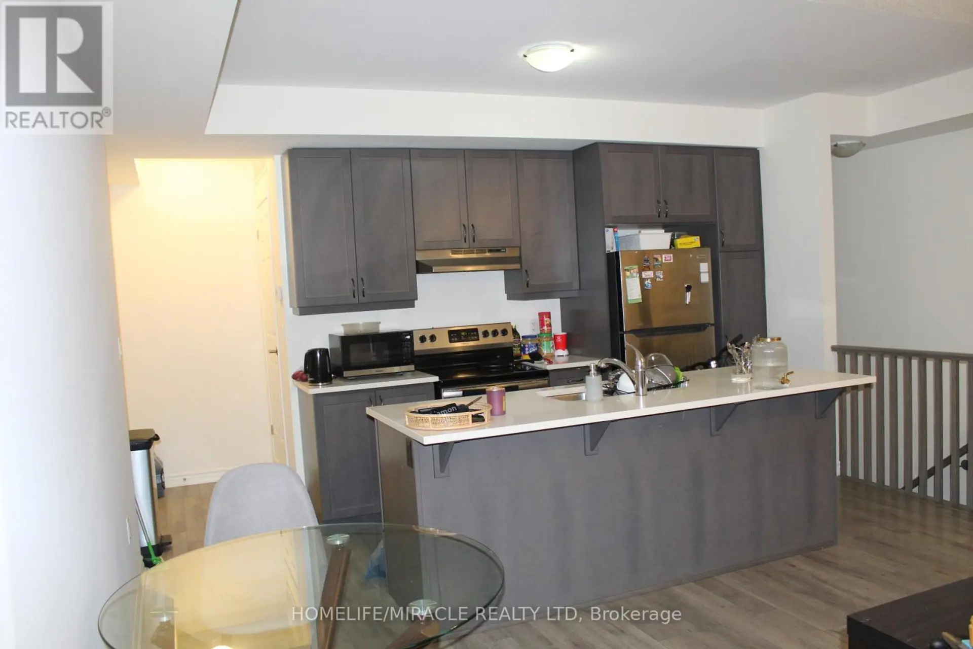 #5 240 LAGERFELD DRIVE - Image 10