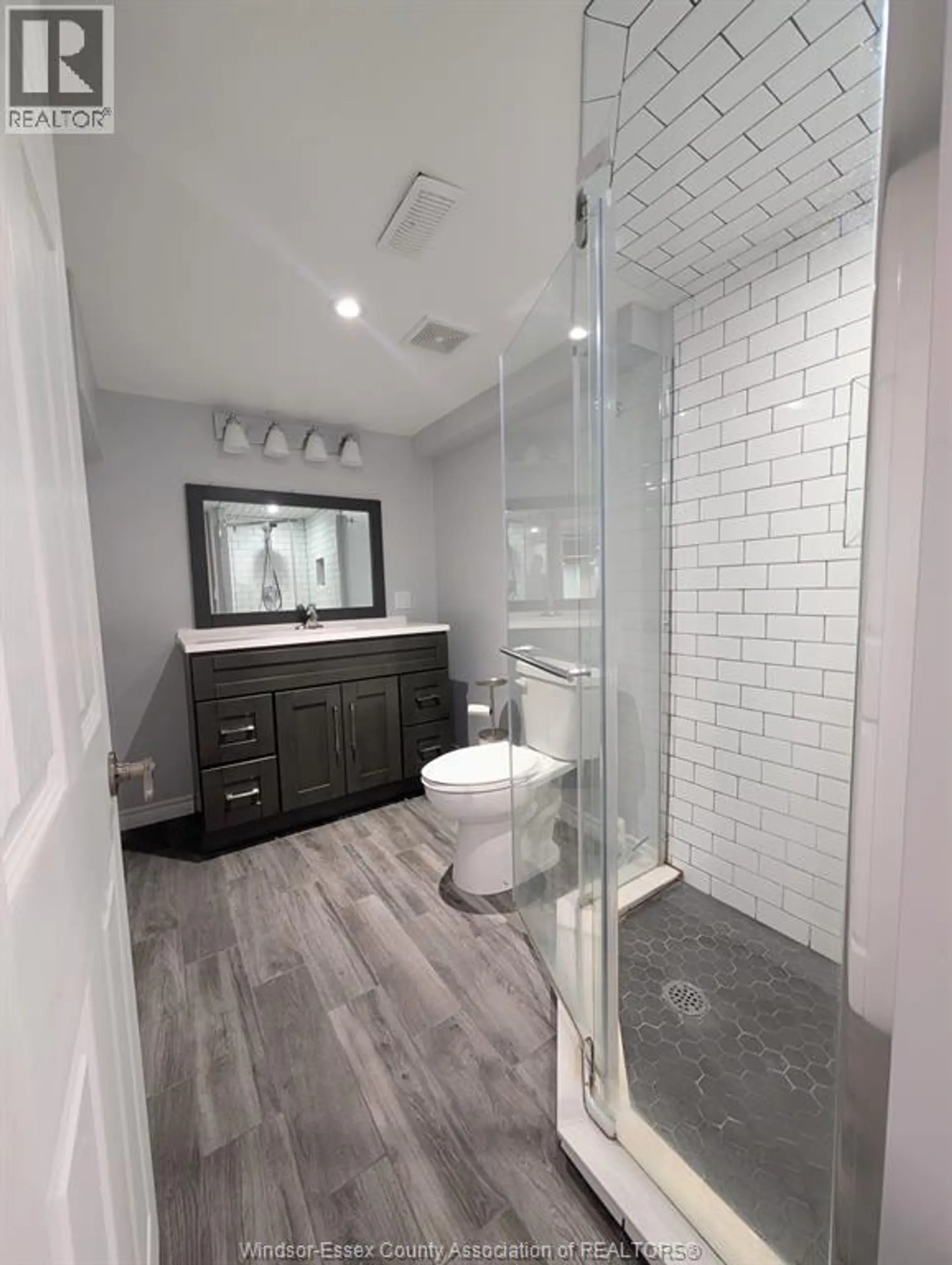 3456 EVERTS AVENUE - Image 19