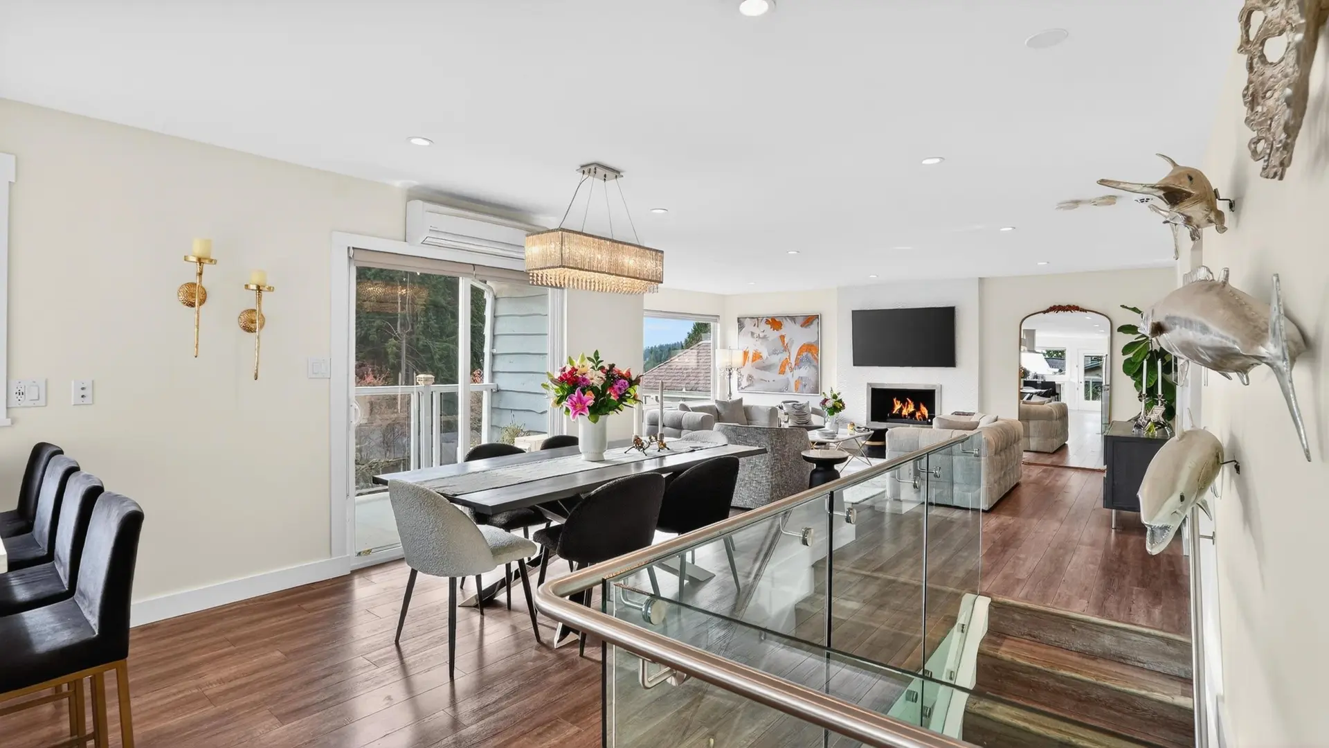 Property at 668 Alpine Court, North Vancouver, BC