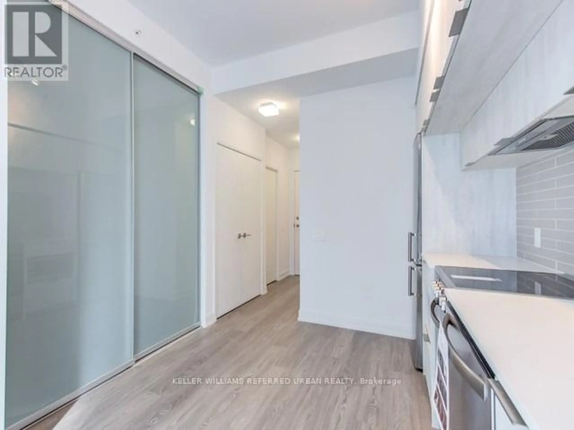 #3601 181 DUNDAS STREET E - Image 4