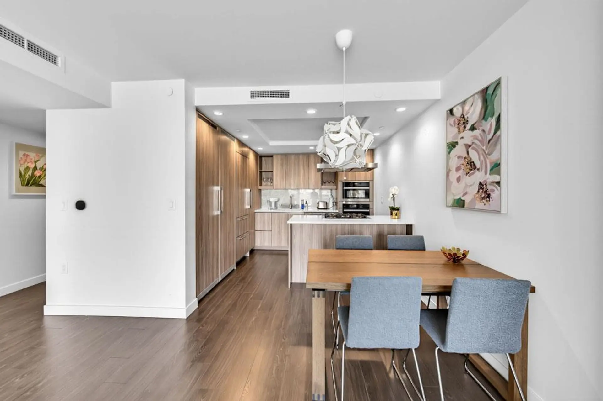 #1207 1768 Cook Street - Image 6