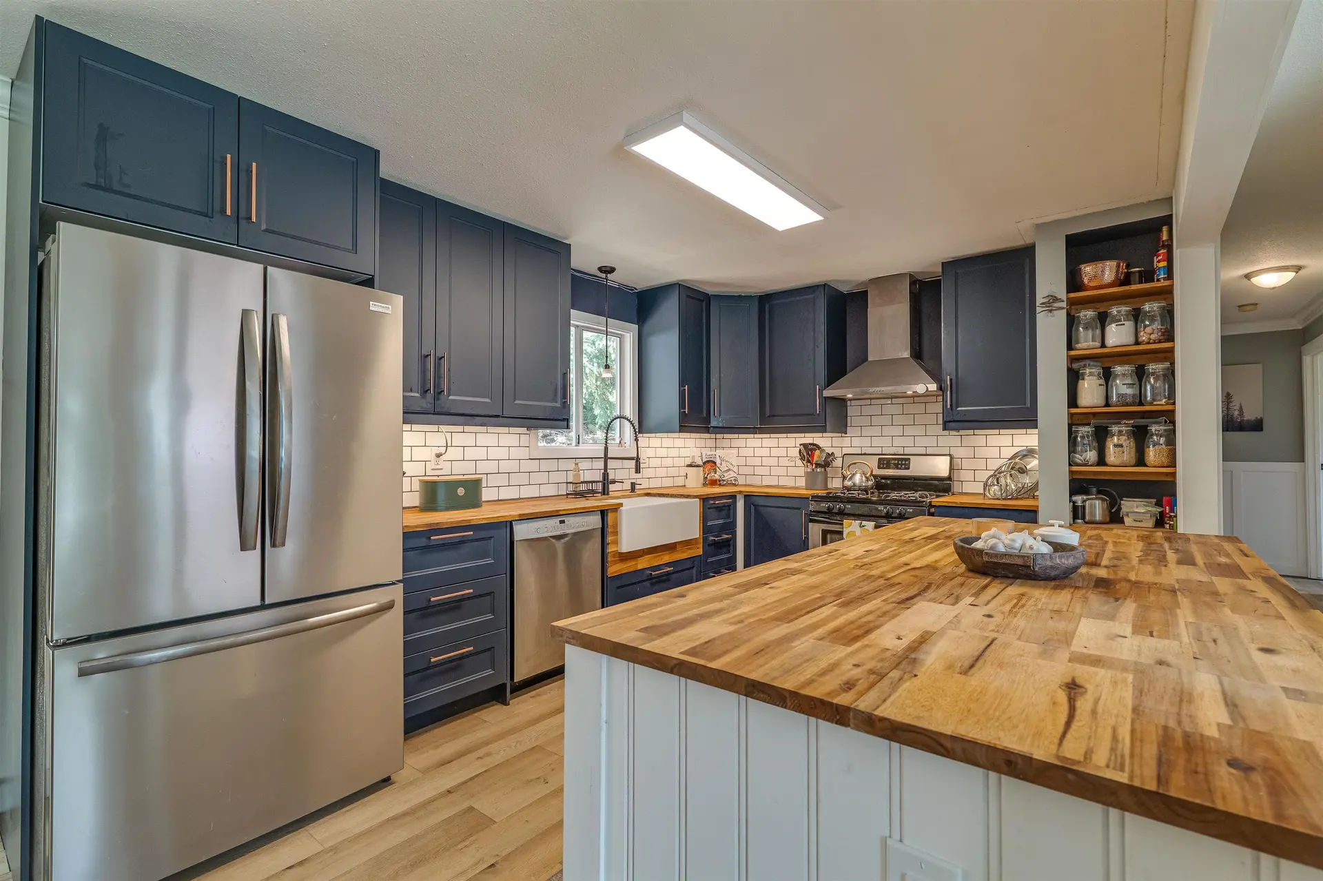 Property at 35157 Skeena Avenue, Abbotsford, BC