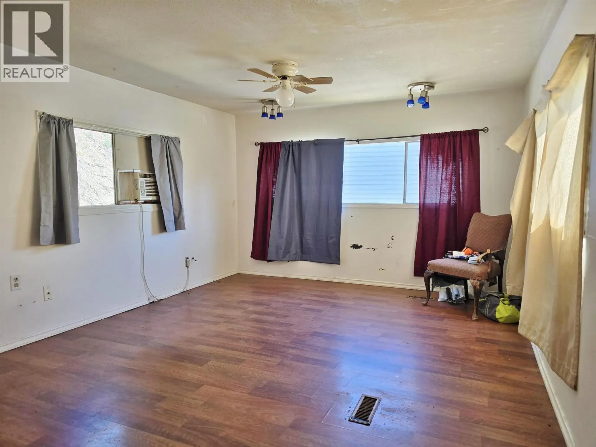 #17 560 SODA CREEK ROAD - Image 10