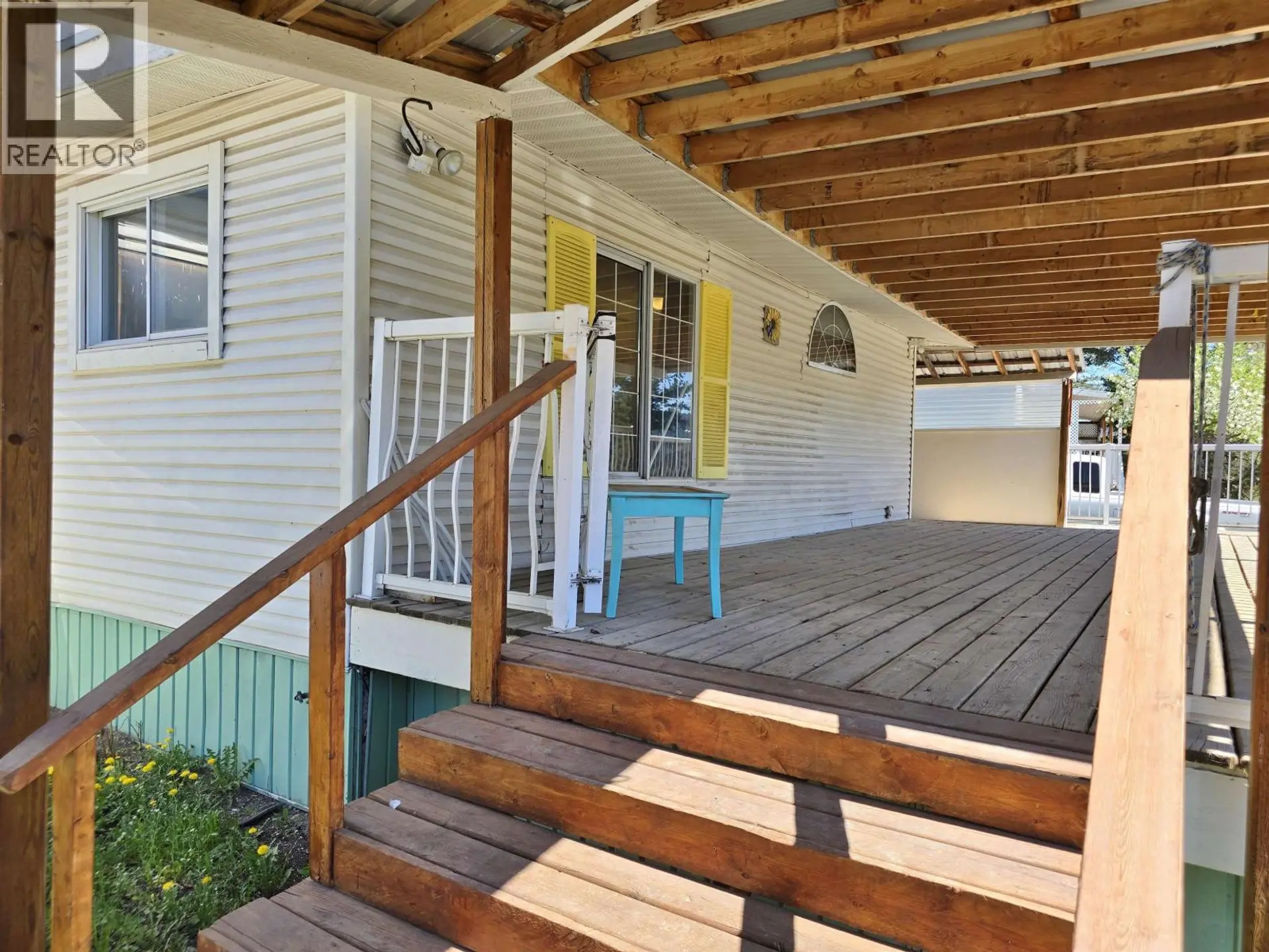 #17 560 SODA CREEK ROAD - Image 4