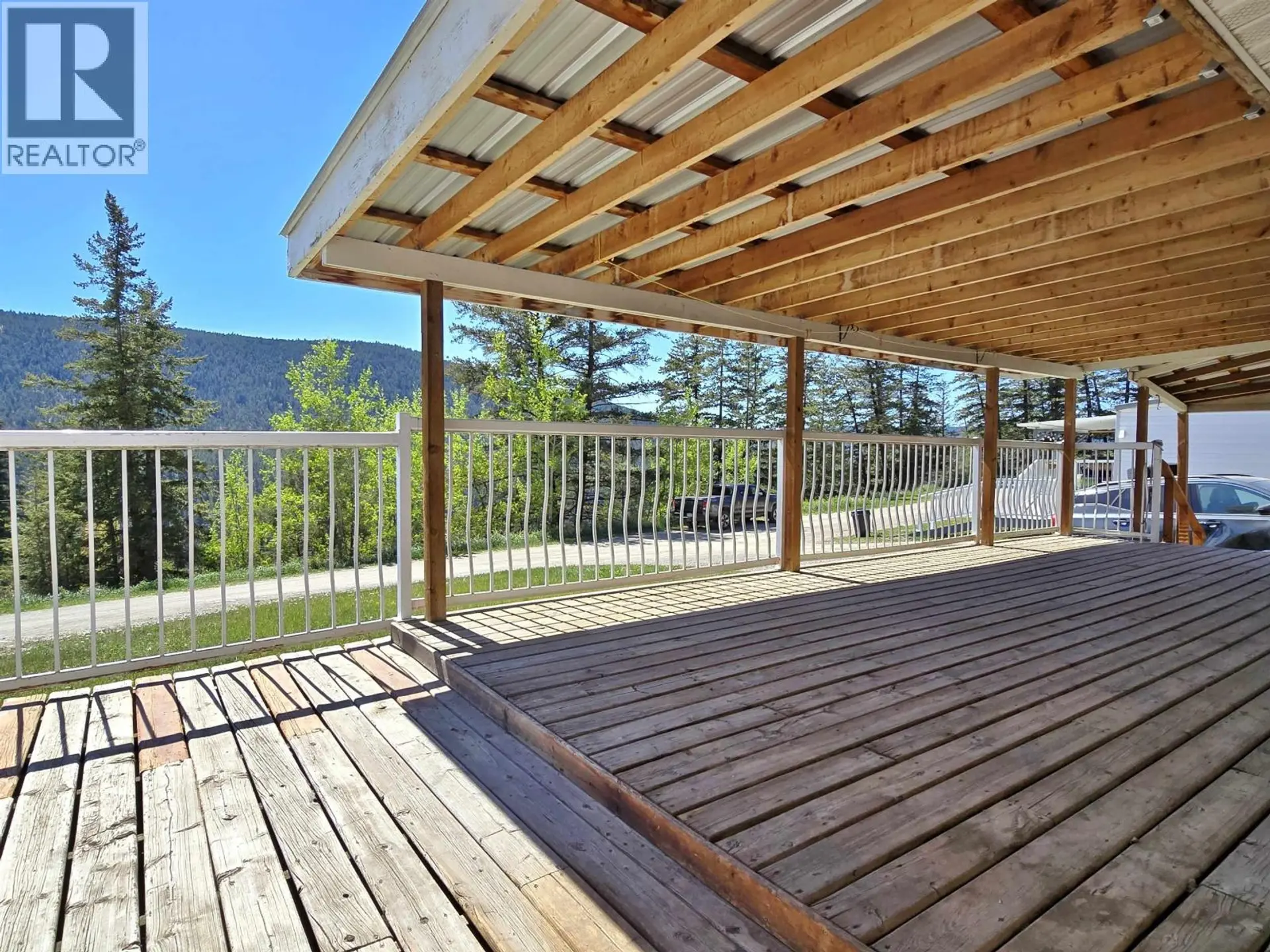 #17 560 SODA CREEK ROAD - Image 7