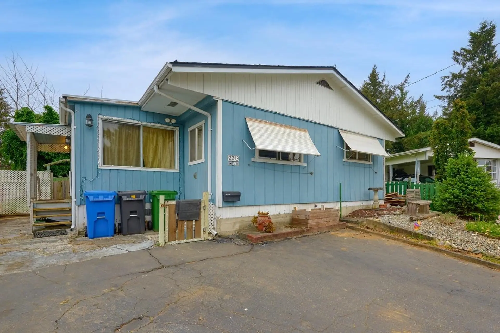Property at 2213 Crystal Court, Abbotsford, BC