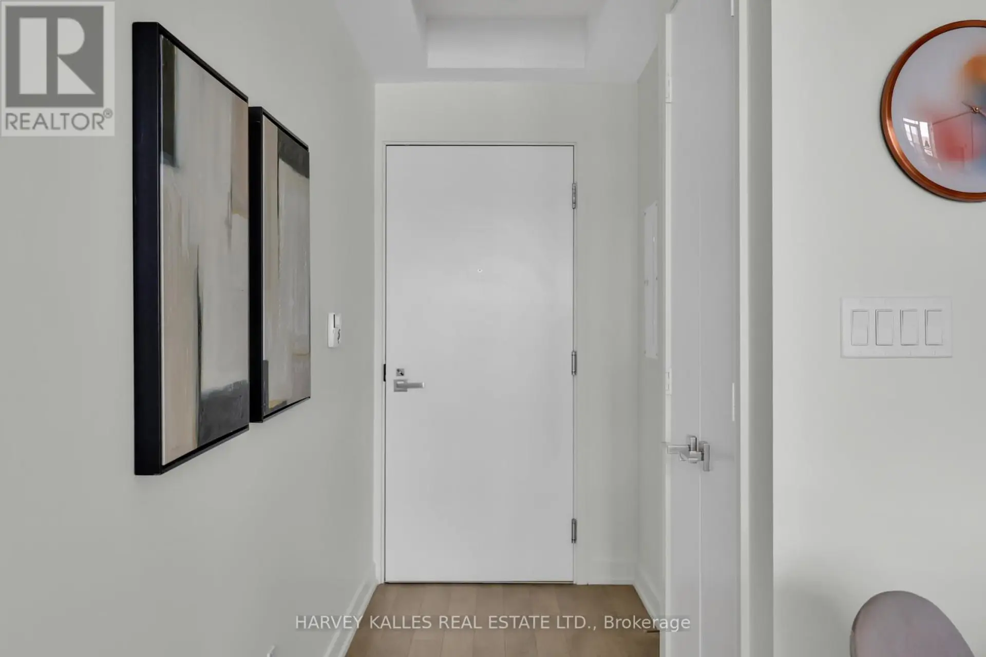 #1608 50 ORDNANCE STREET - Image 2