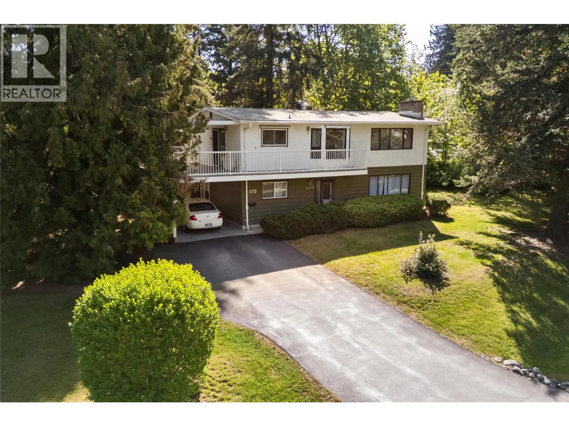 Property at 170 25th Street NE, Salmon Arm, BC