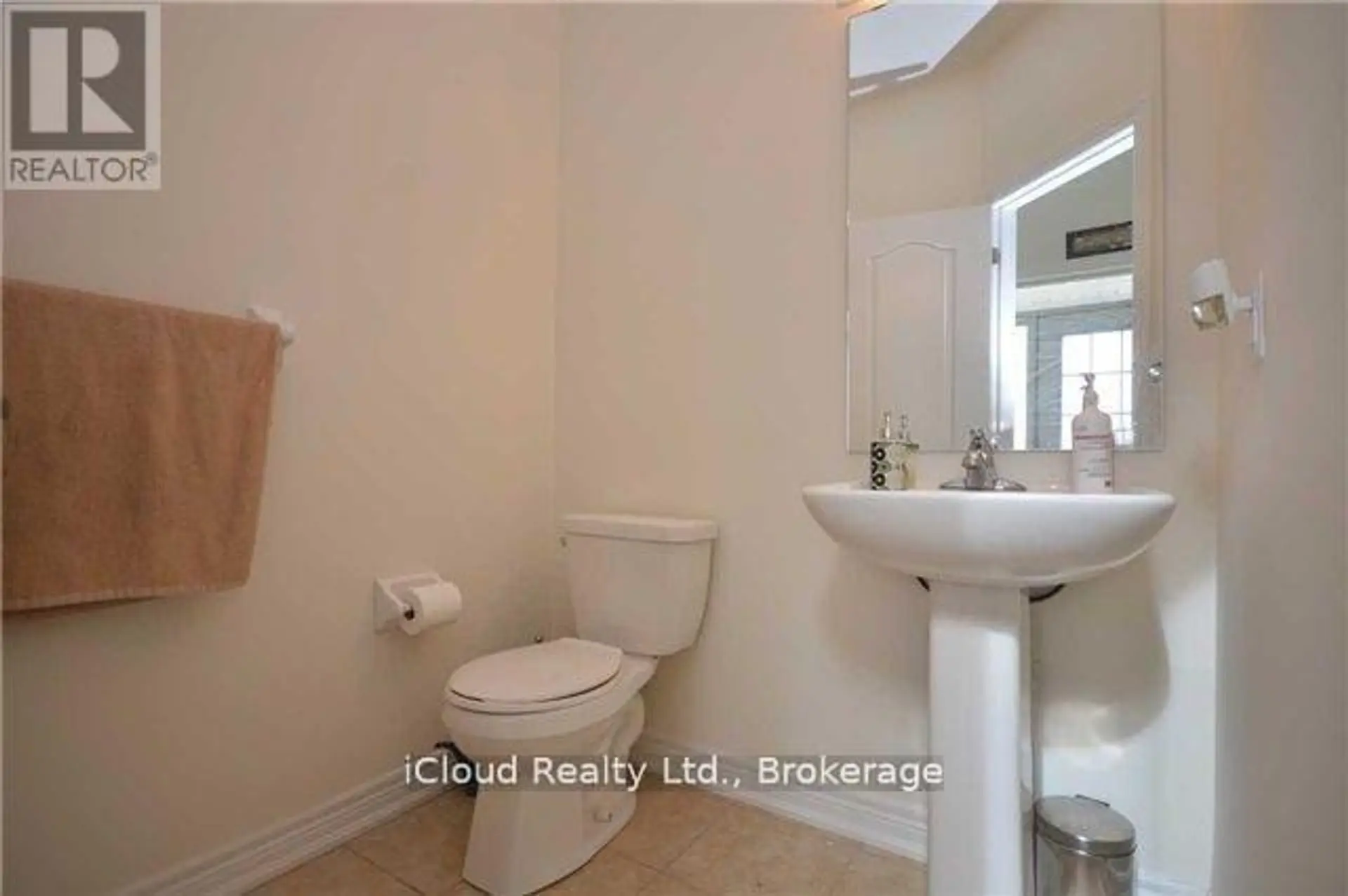 668 ARMSTRONG ROAD - Image 13