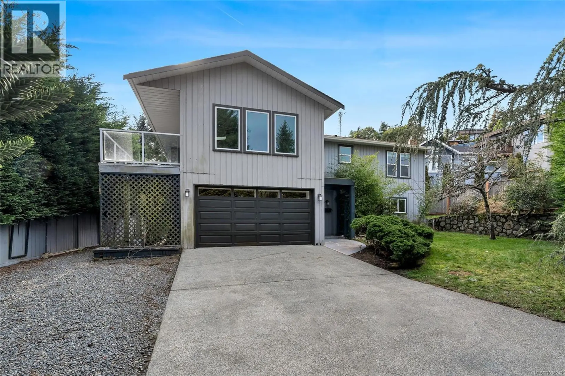 Property at 711 Bexhill Rd, Colwood, BC