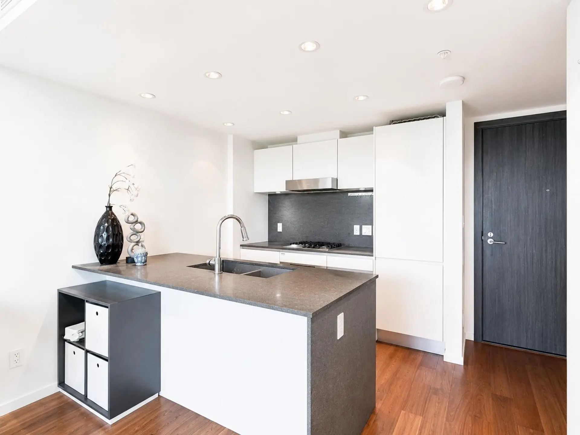 #907 8488 Cornish Street - Image 4