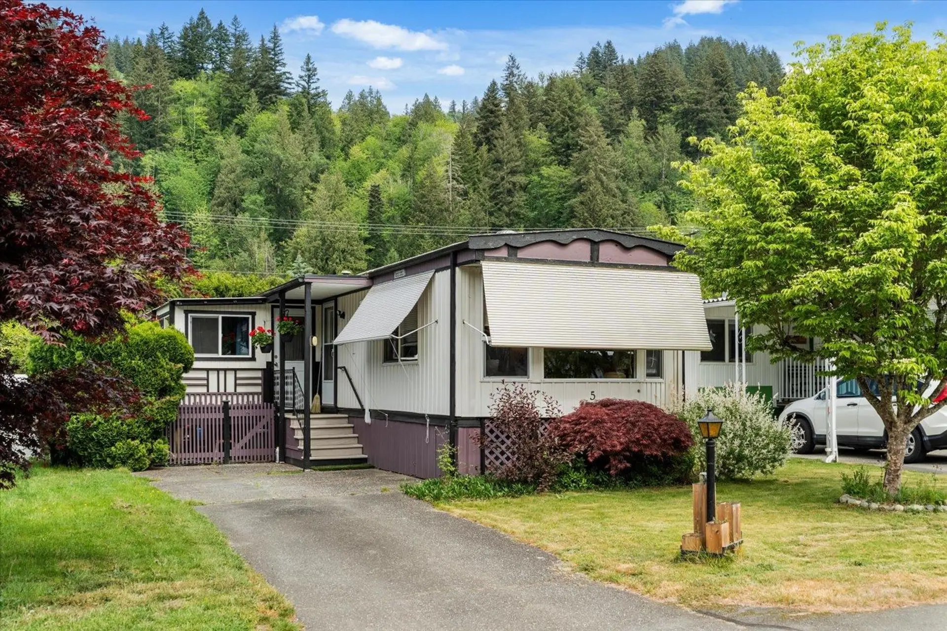 Property at #5 46484 Chilliwack Lake Road, Chilliwack, BC