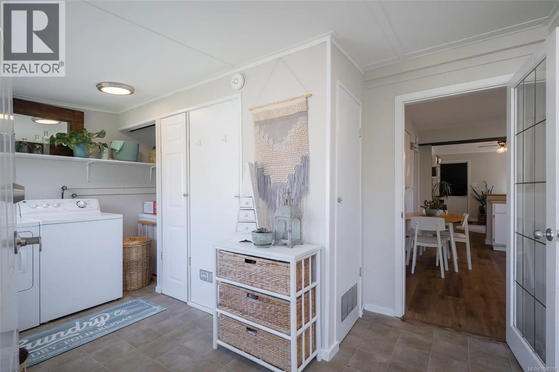 4565 Lathom Rd - Image 12