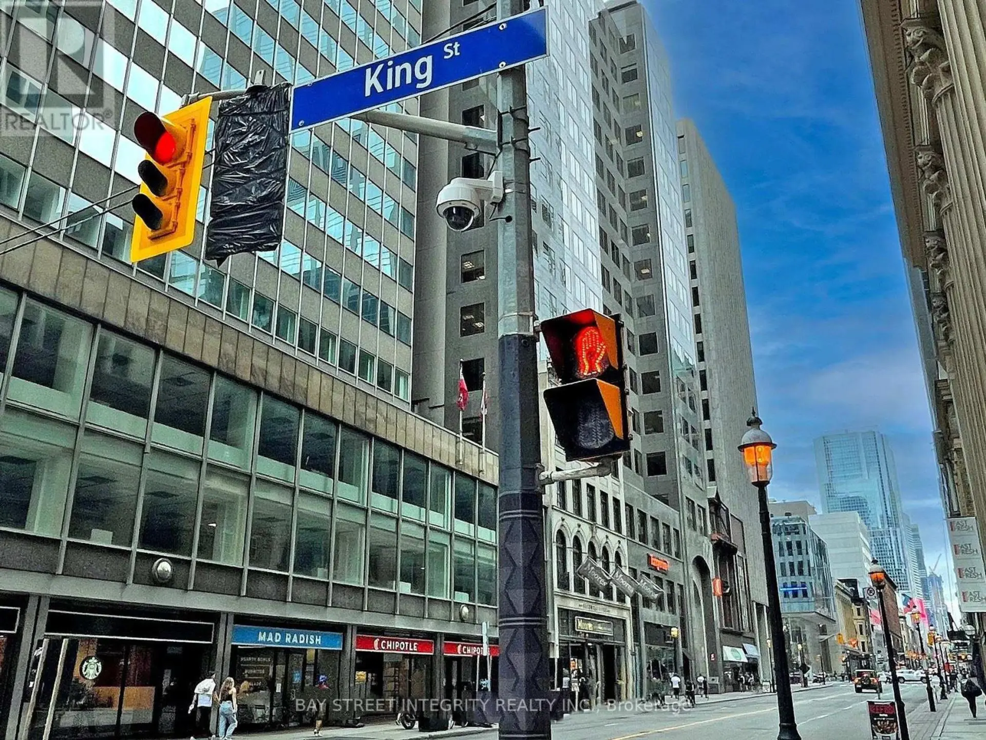 #917 7 KING STREET E - Image 3
