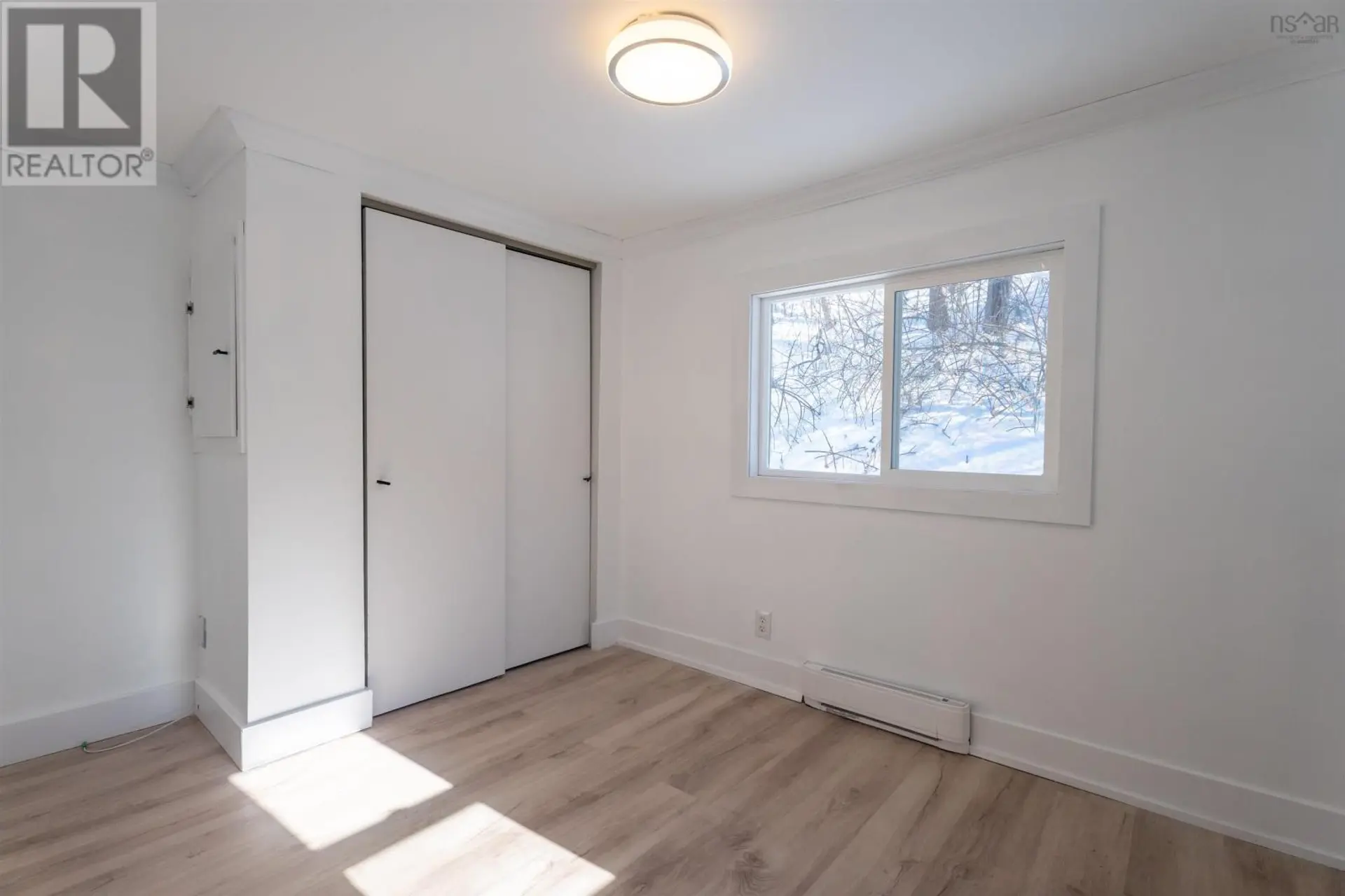 9 Heather Street - Image 11