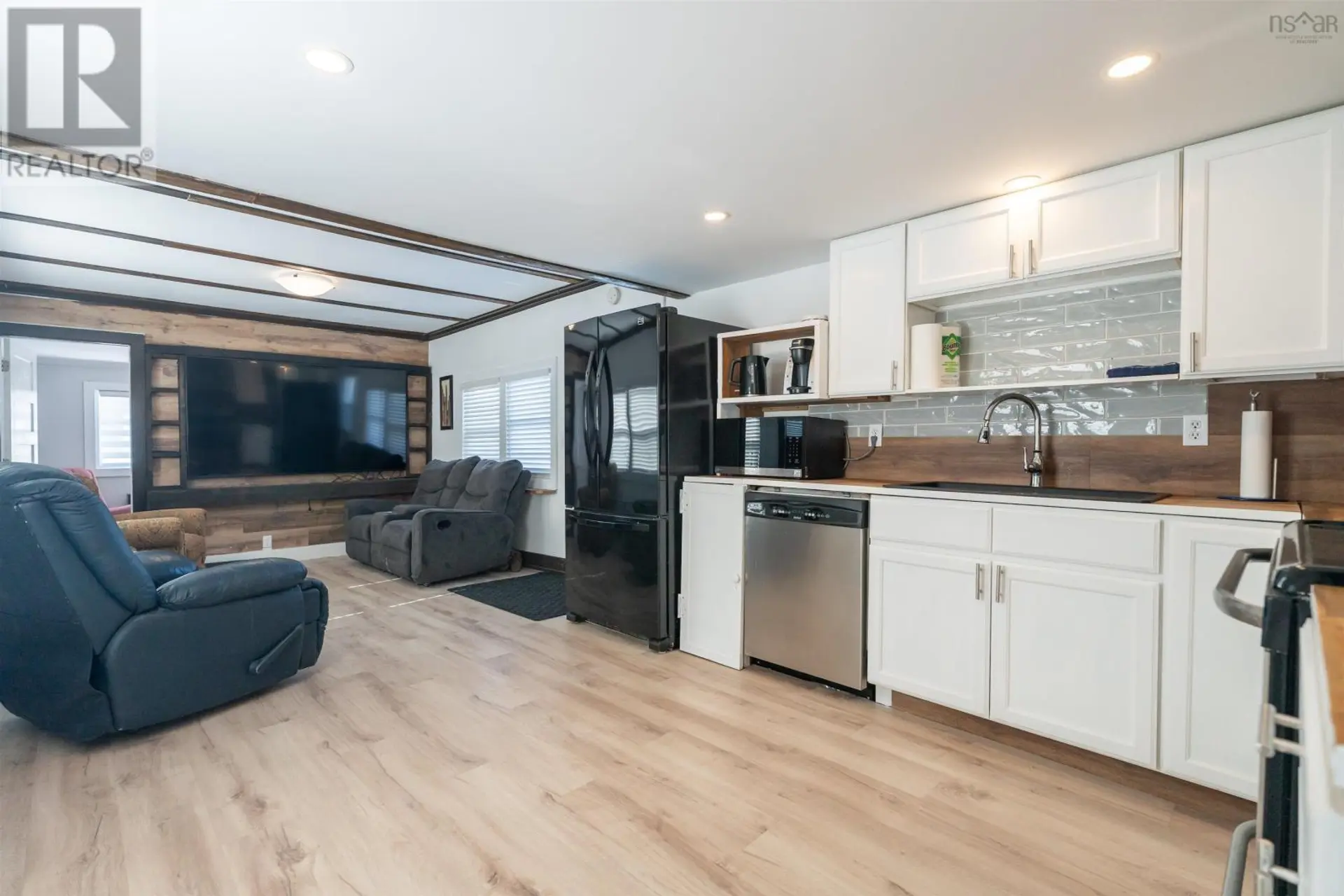 9 Heather Street - Image 10