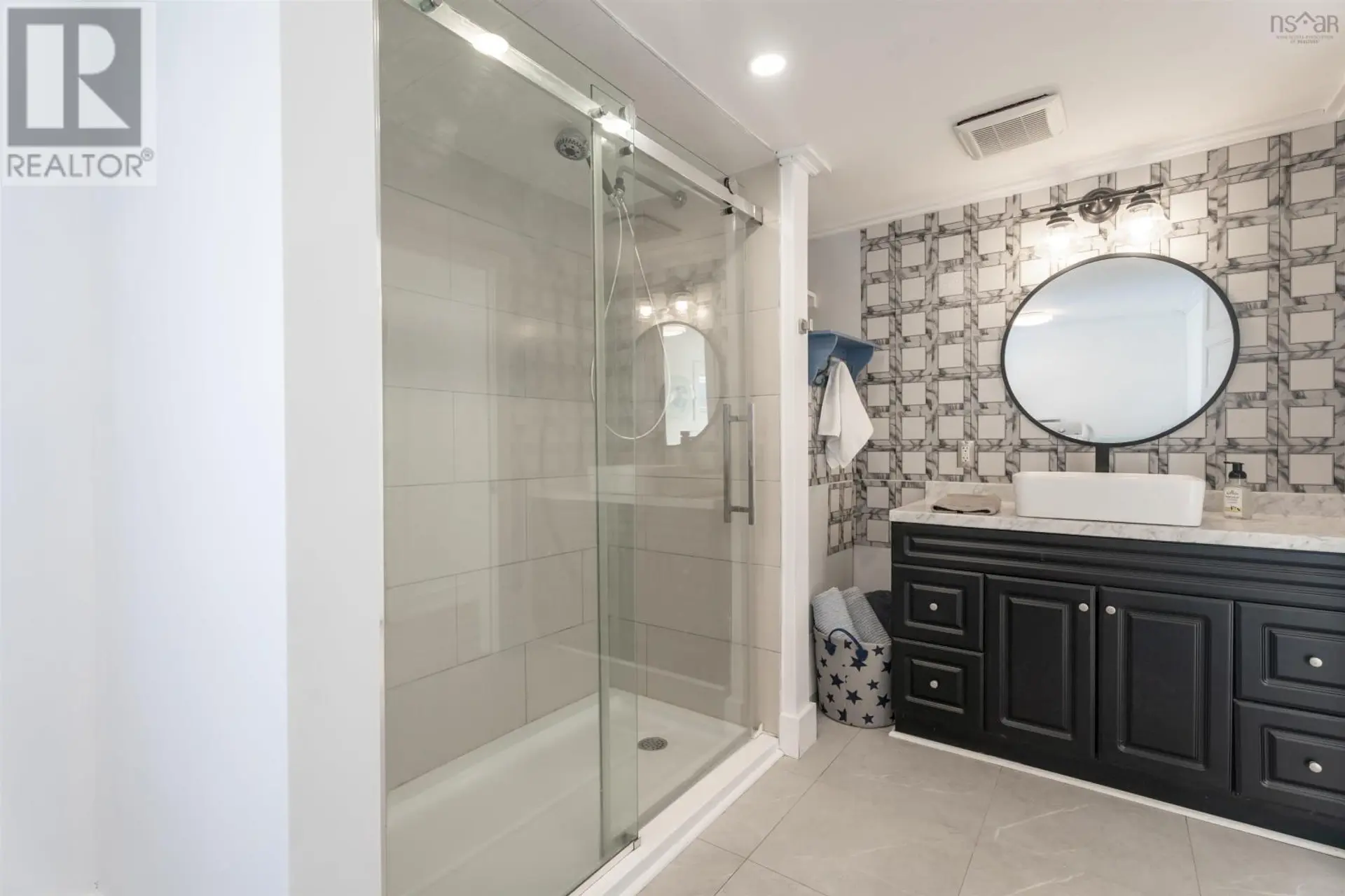 9 Heather Street - Image 14