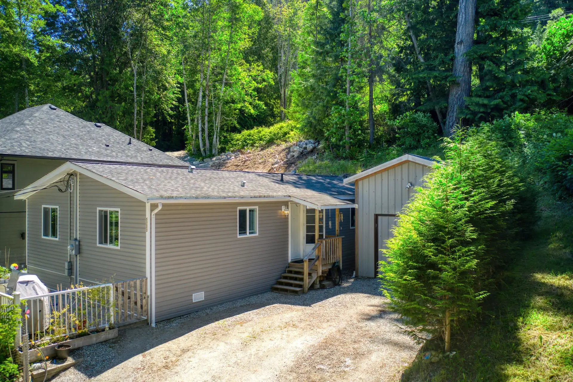 5200 Wesjac Road - Image 17