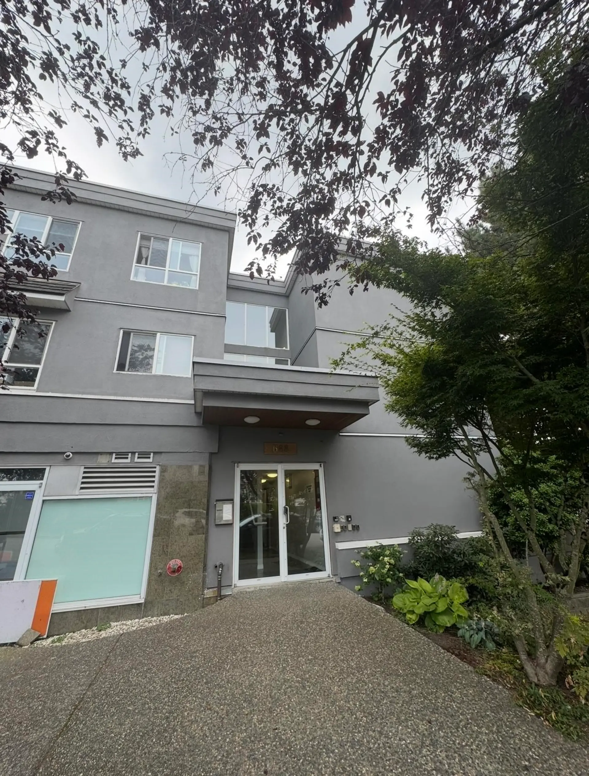 Property at #302 688 E 56th Avenue, Vancouver, BC