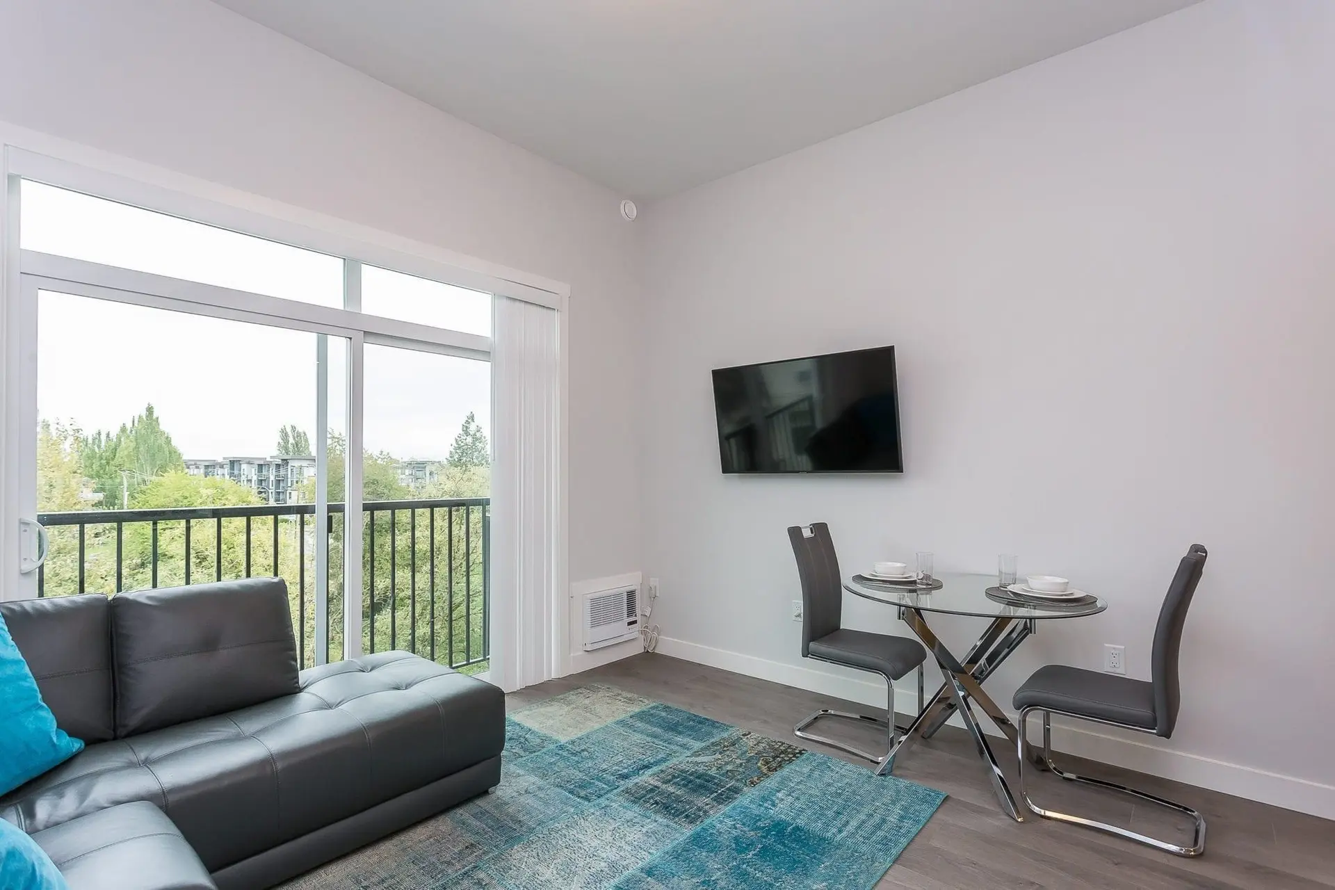 #405 19940 Brydon Crescent - Image 5