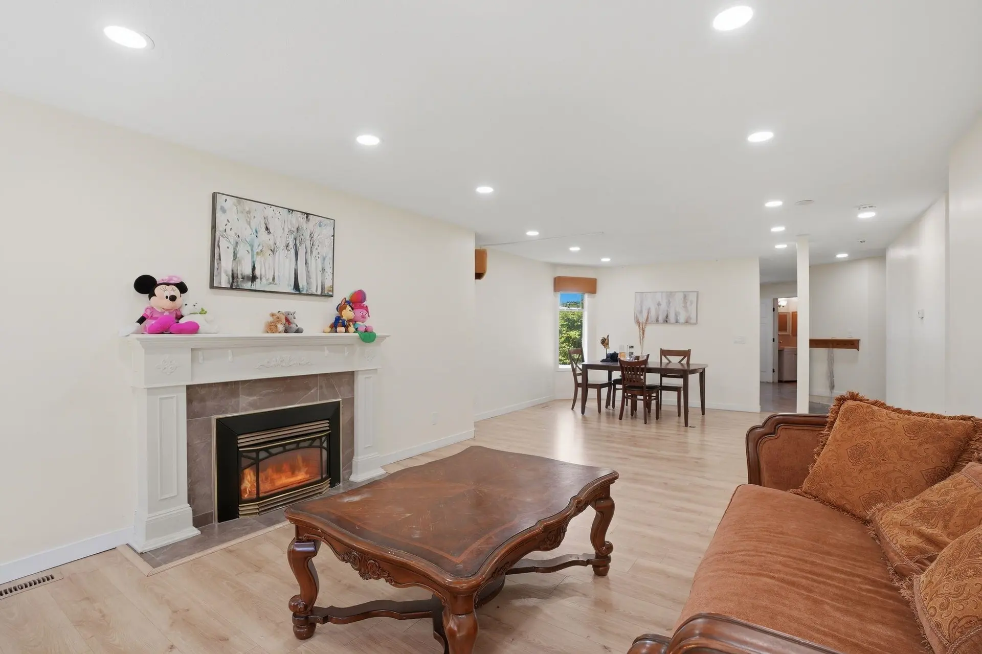 11142 85a Avenue - Image 3