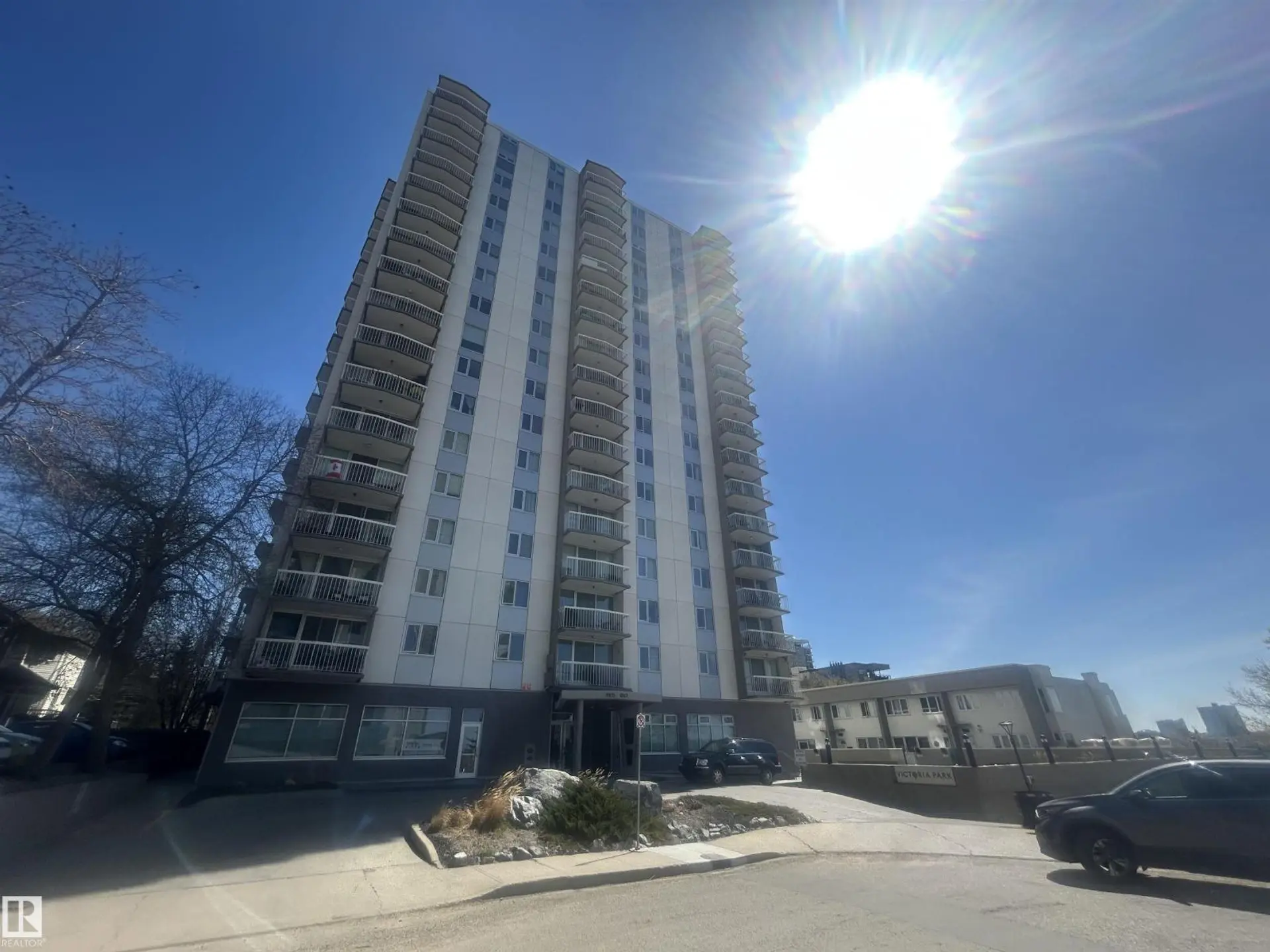 #1802 PH 9835 113 ST NW NW - Image 1