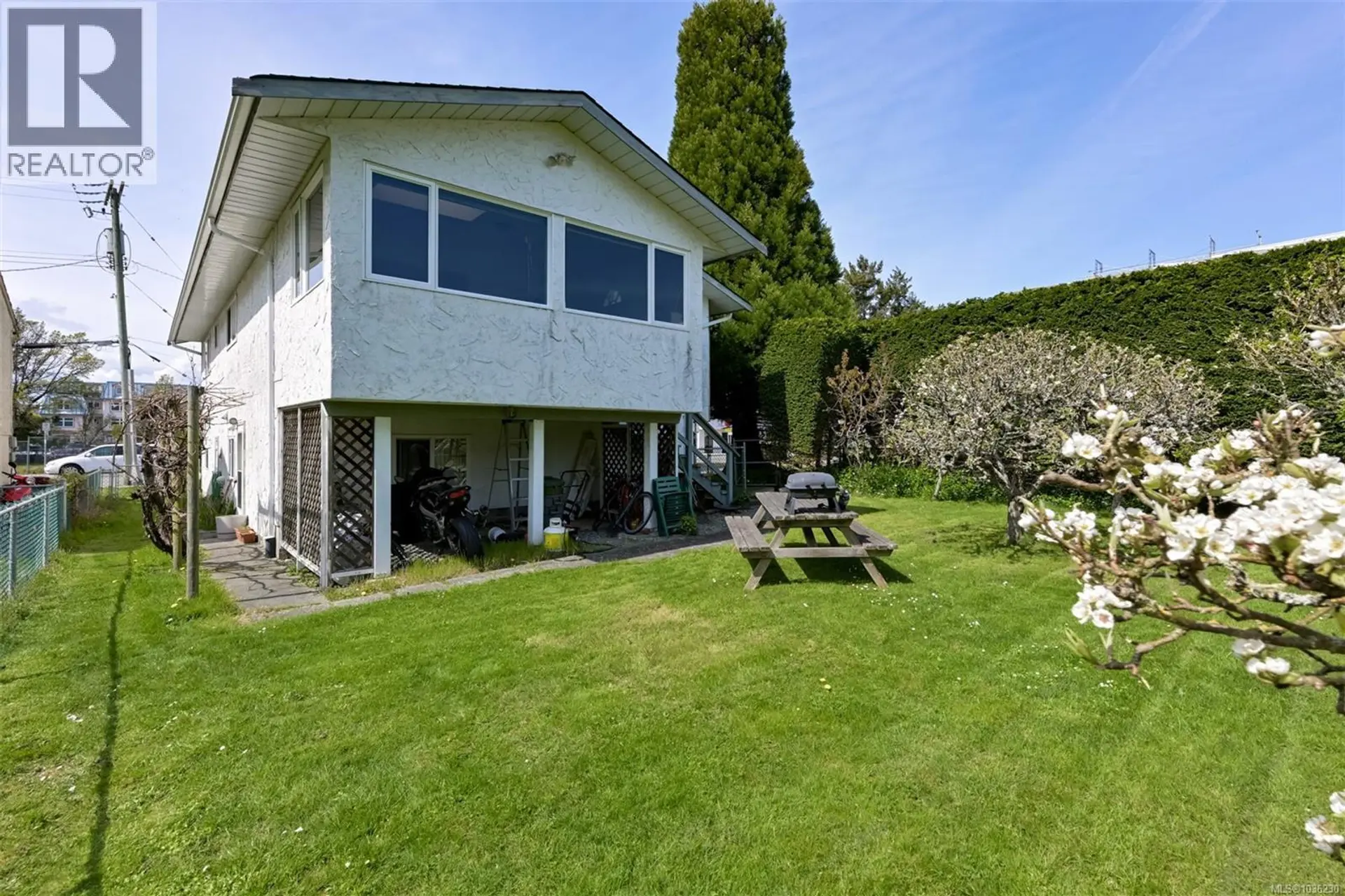2535 Bevan Ave - Image 9
