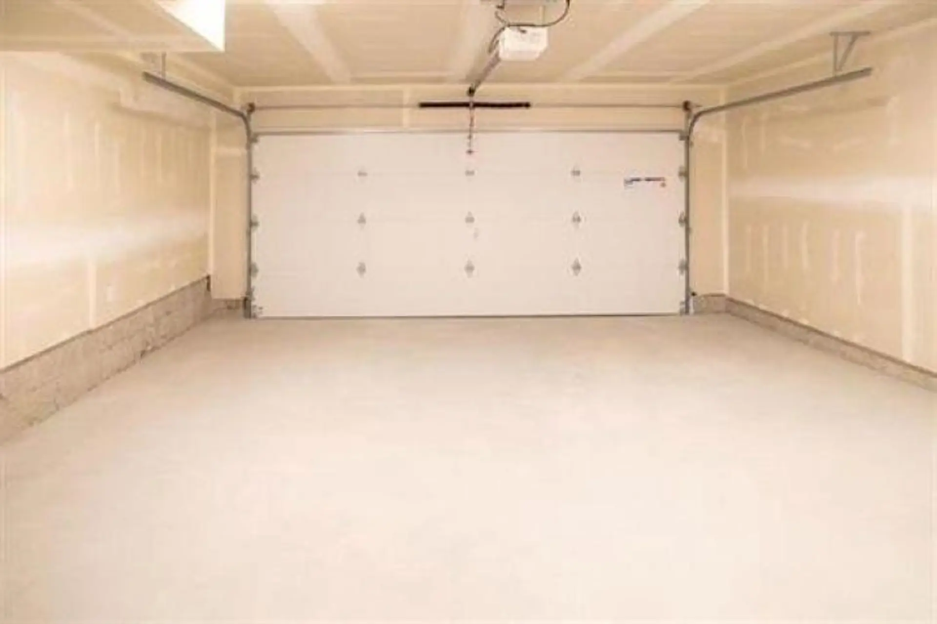 #189 1331 Olmsted Street - Image 15