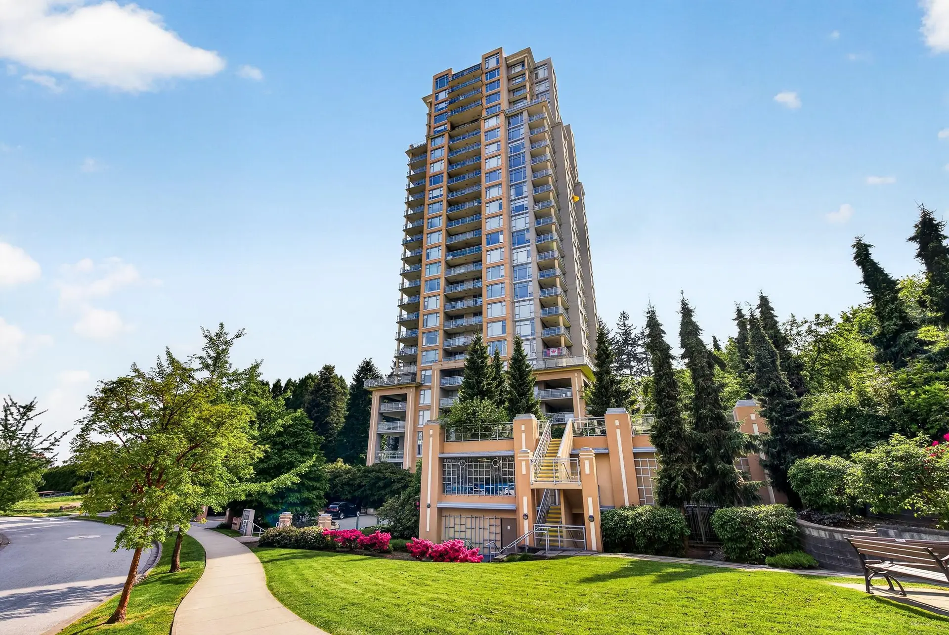 Property at #1401 280 Ross Drive, New Westminster, BC