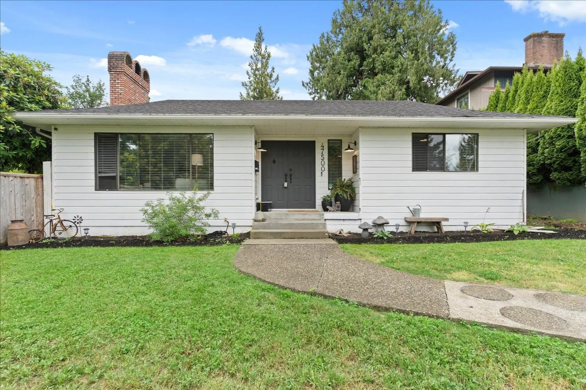 Property at 47500 Swallow Crescent, Chilliwack, BC