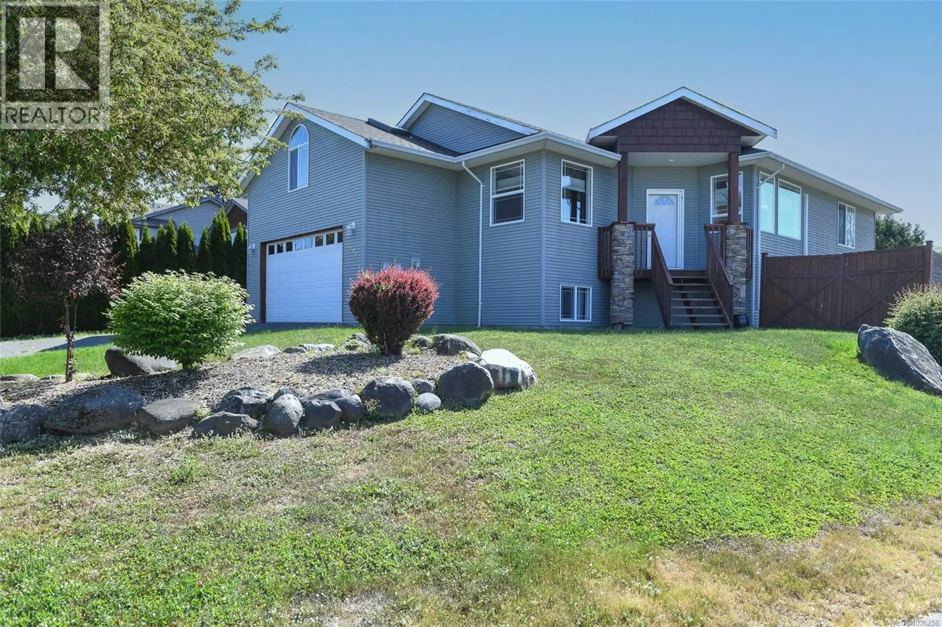 Property at 2133 Perth Pl, Courtenay, BC