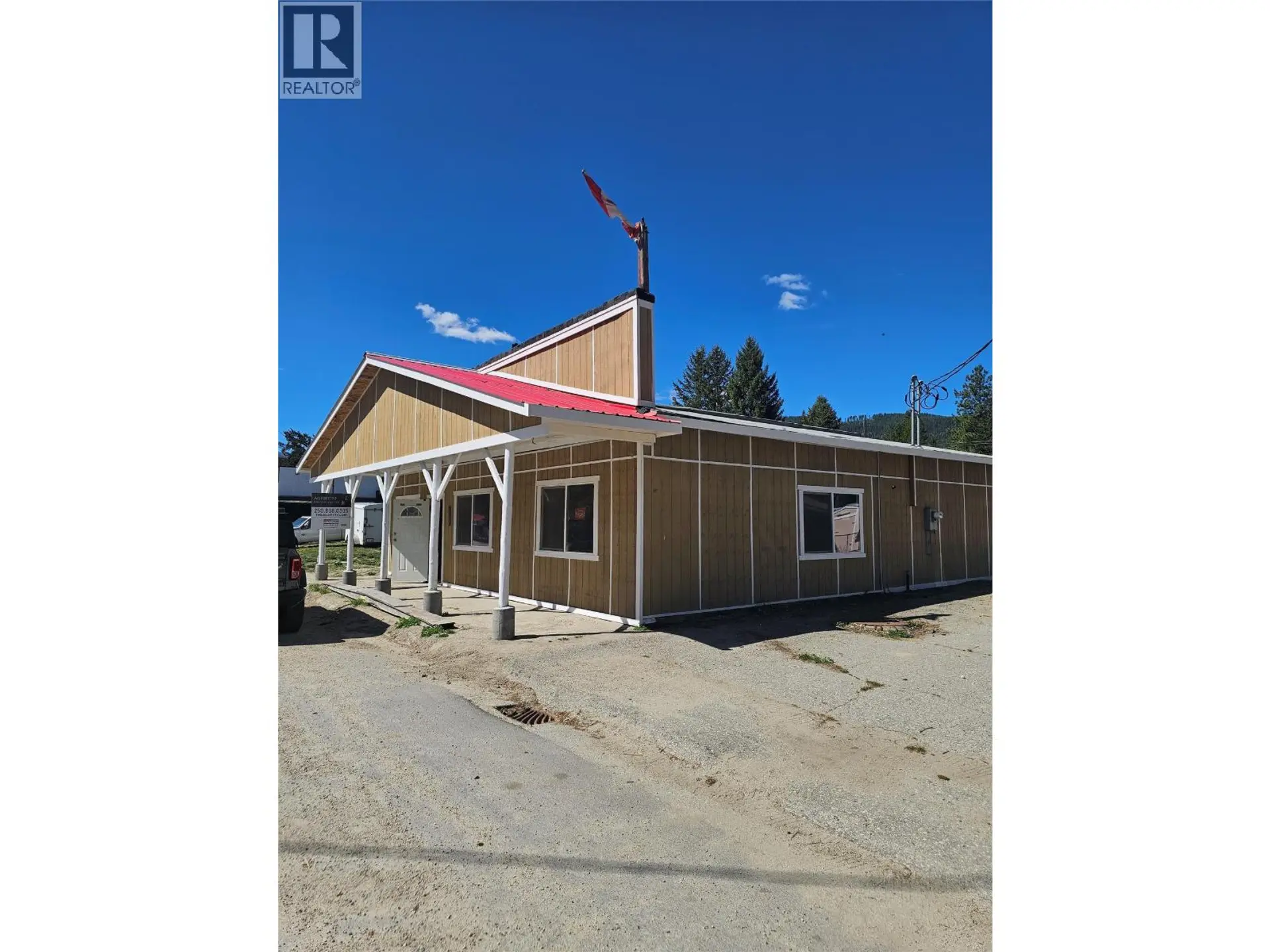 Property at 5851 33 Highway, Beaverdell, BC
