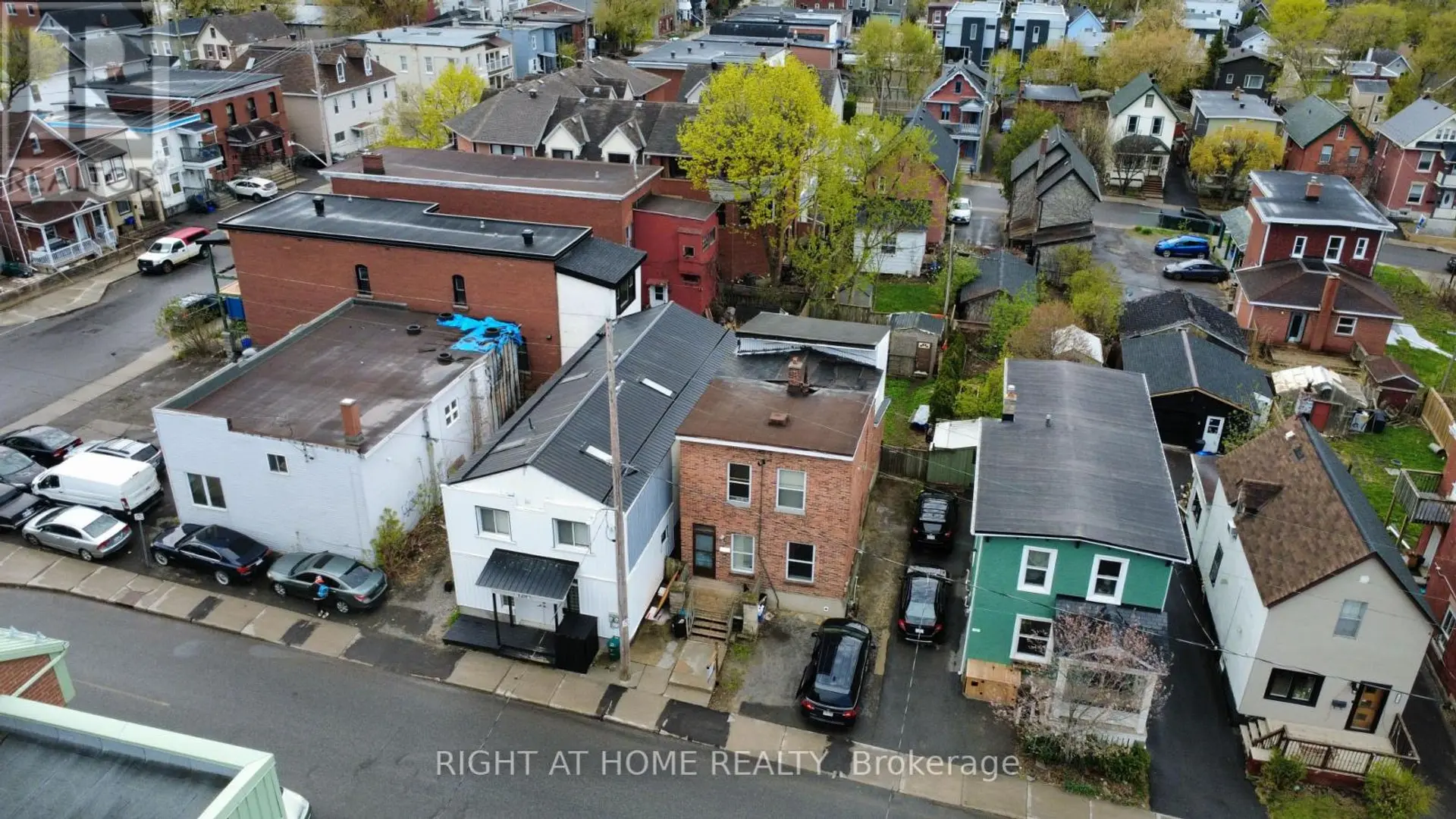 122 ECCLES STREET S - Image 1