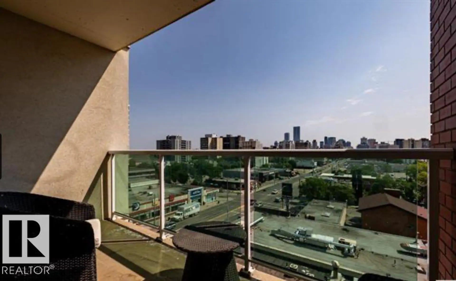 #702 10055 118 ST NW - Image 17