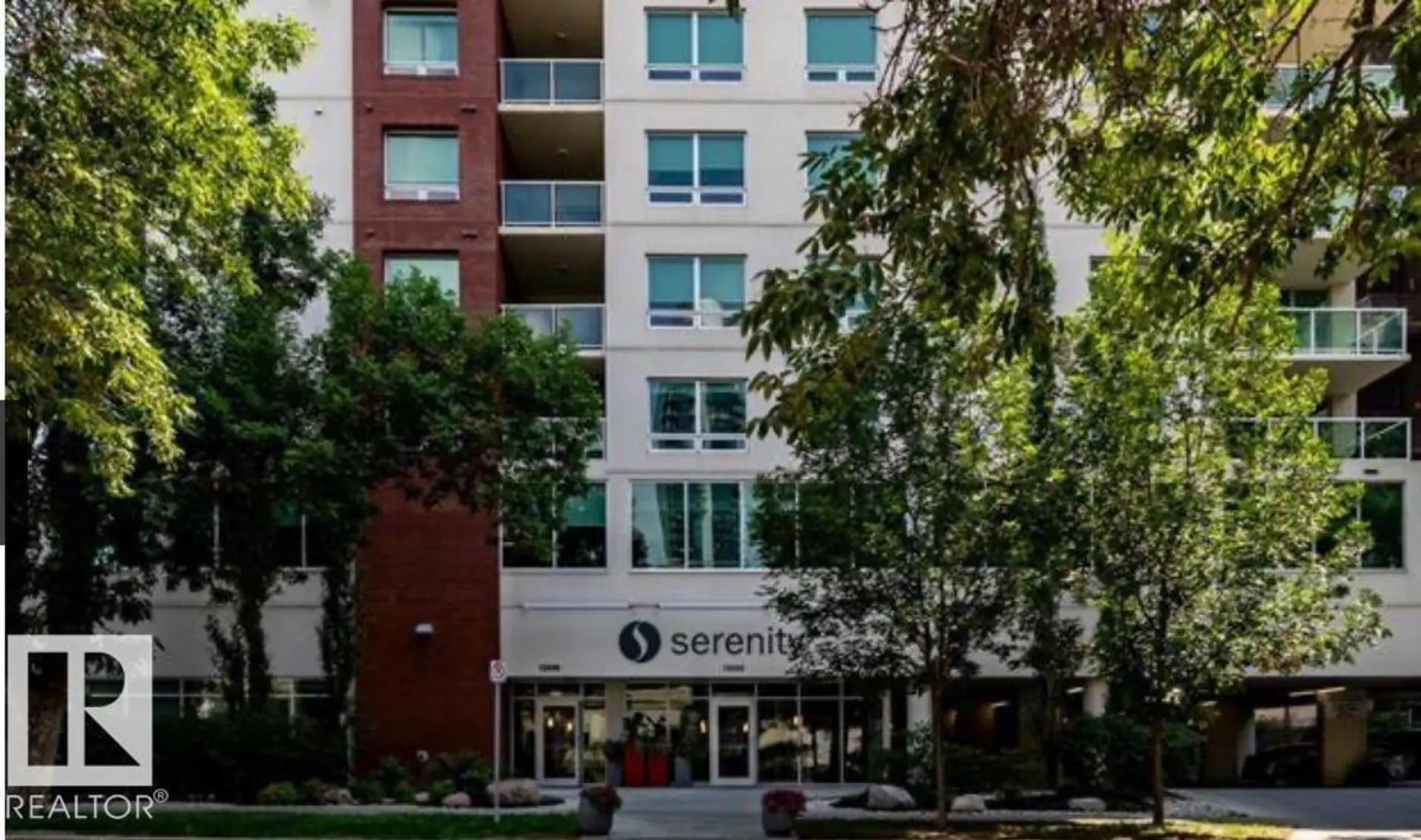 #702 10055 118 ST NW - Image 2