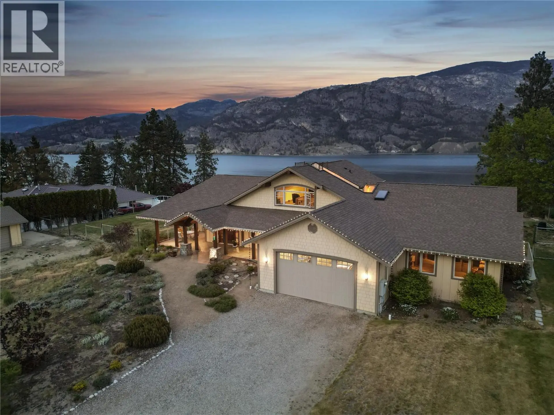 Property at 660 Pineview Drive, Kaleden, BC