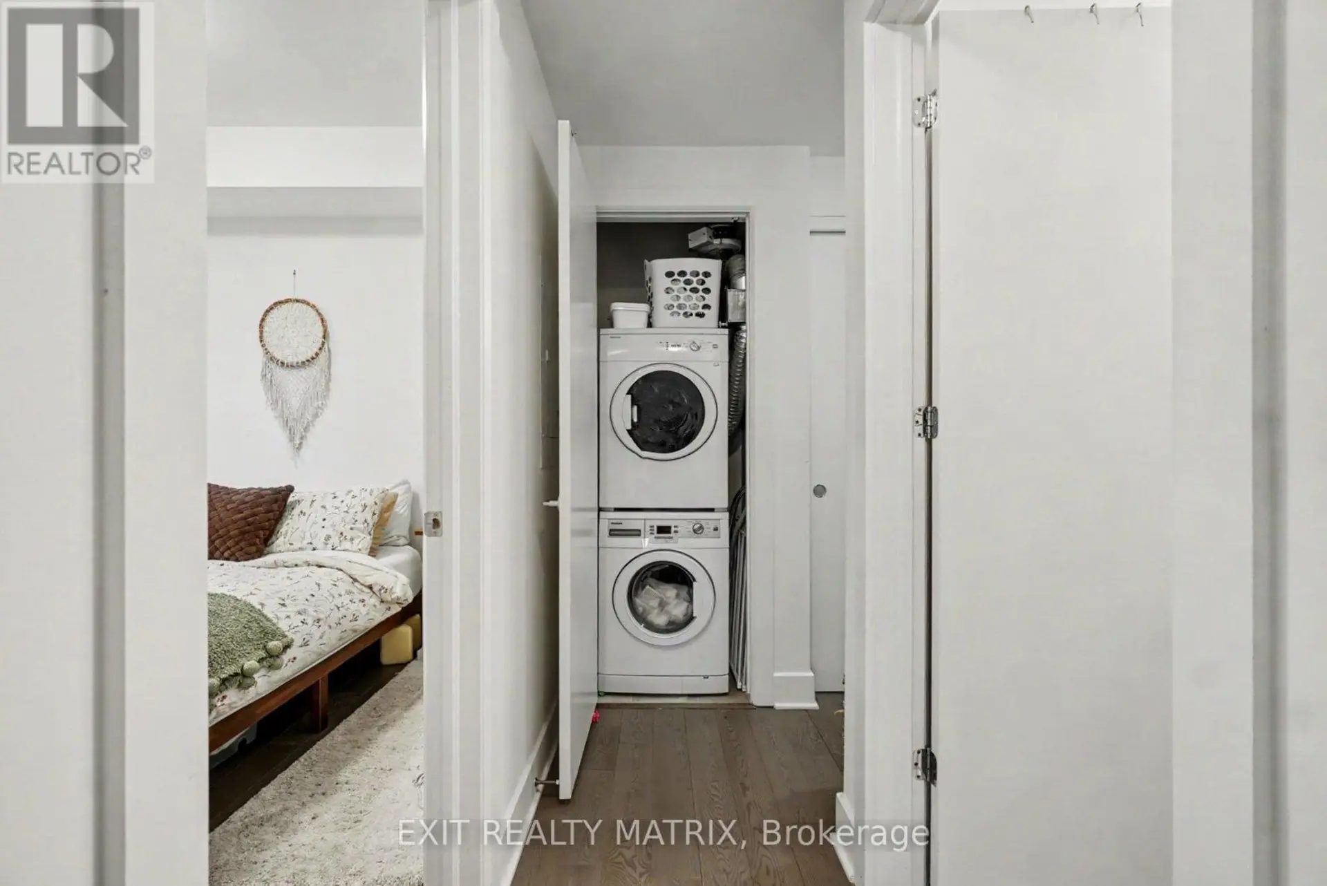 #405 255 BAY STREET - Image 5